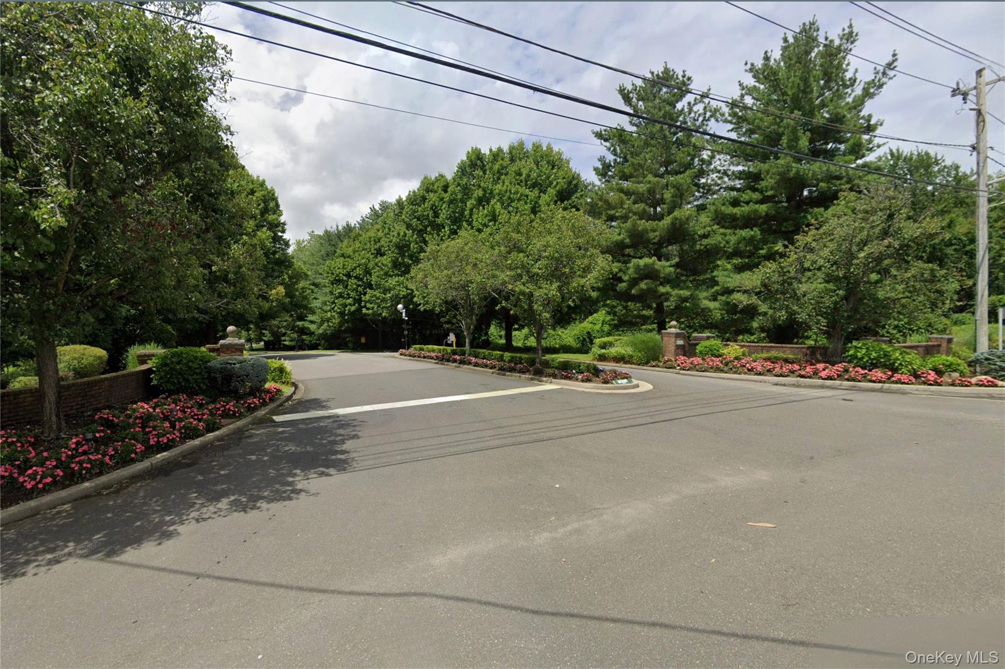 12 Hickory Drive Property Photo 2