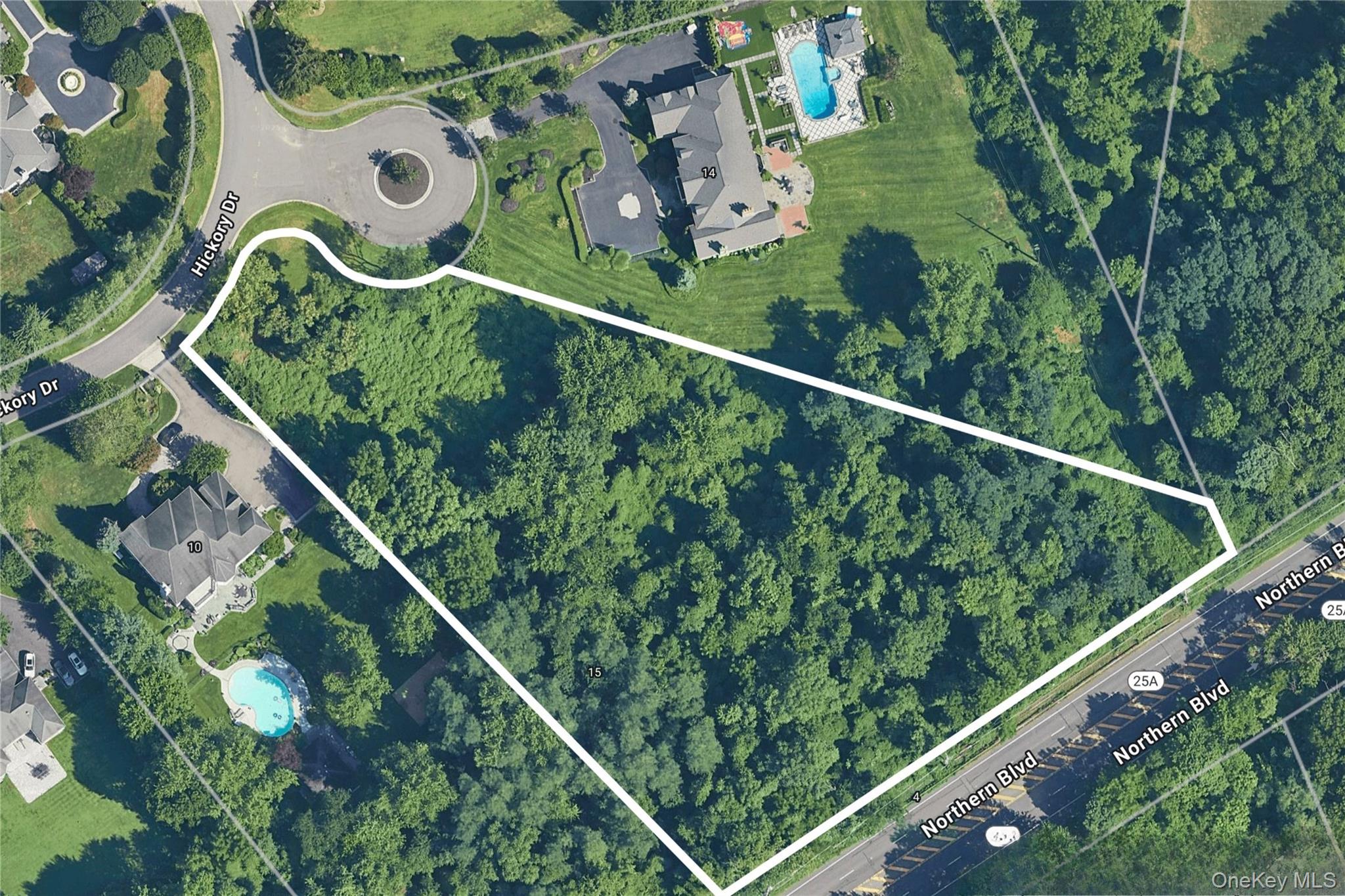 12 Hickory Drive Property Photo 3