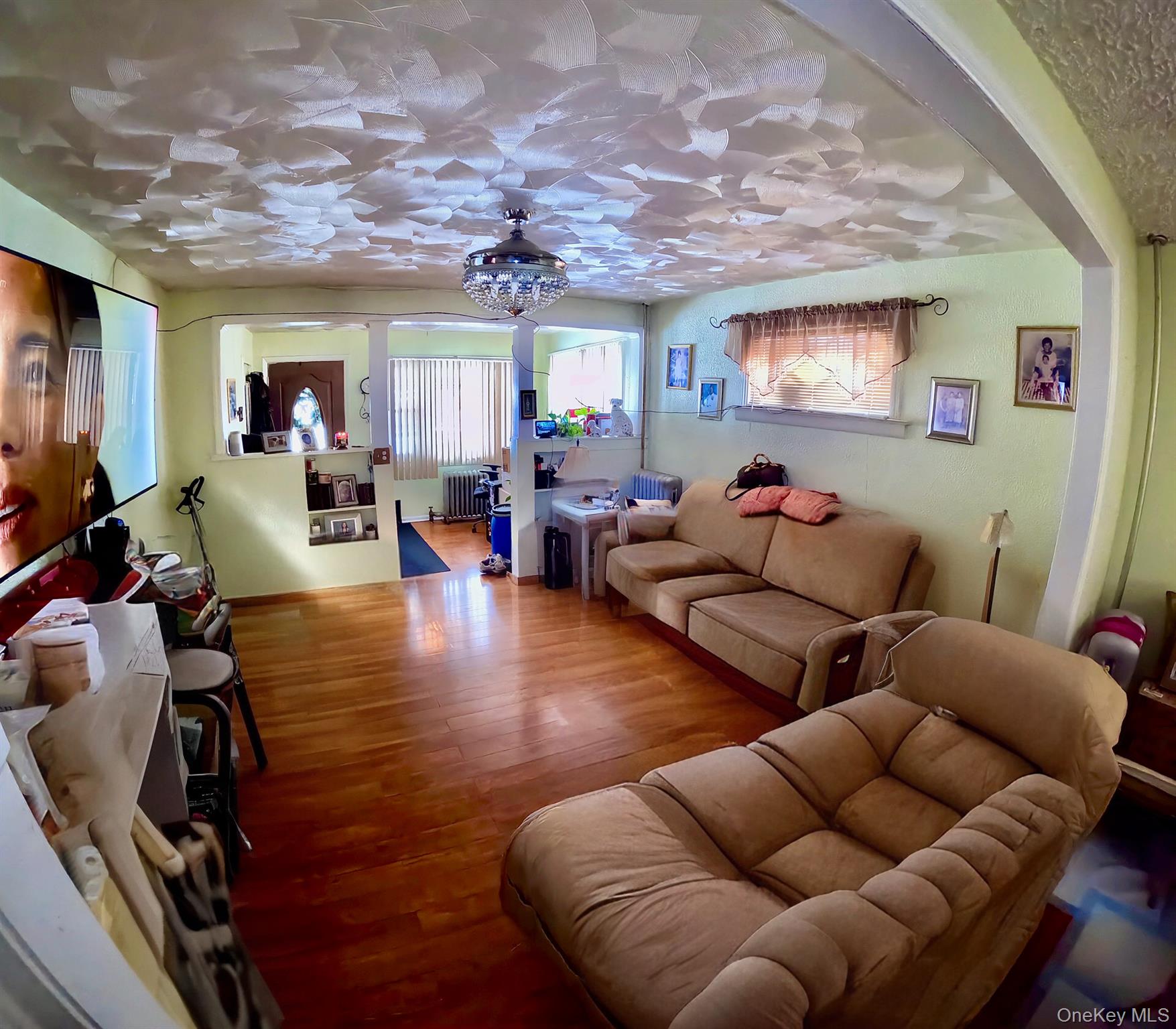 117-16 201 Place Property Photo 5