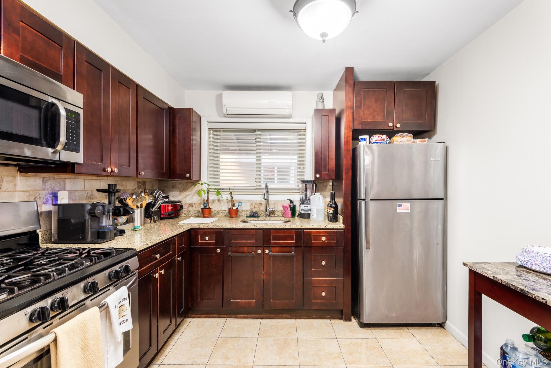 151-42 82nd Street Property Photo 14