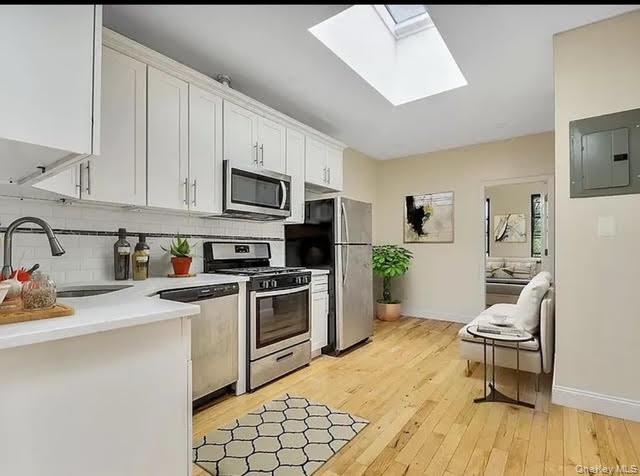 225 Rockaway Avenue Property Photo 15