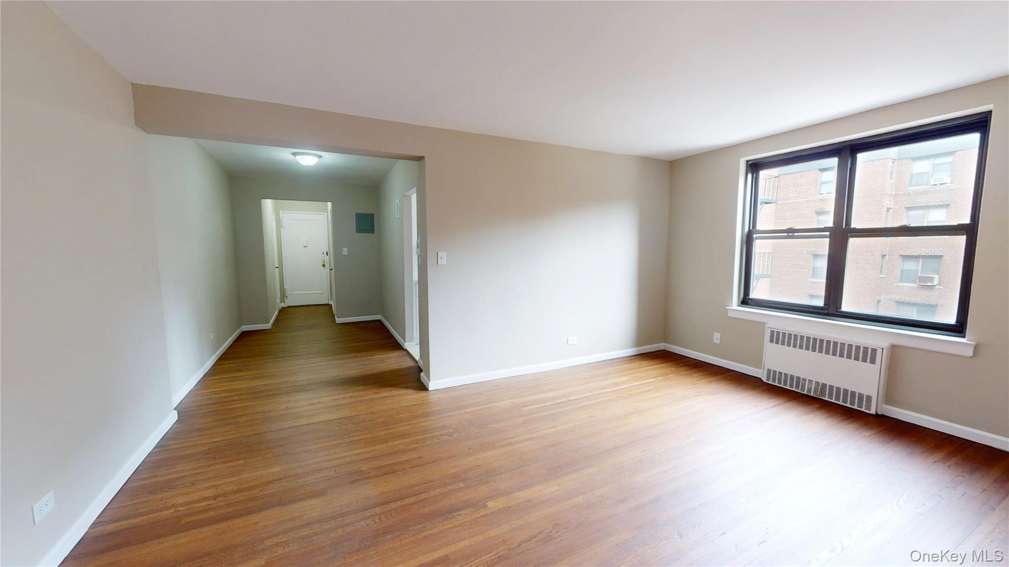 112-30 Northern Boulevard 4b Property Photo 5