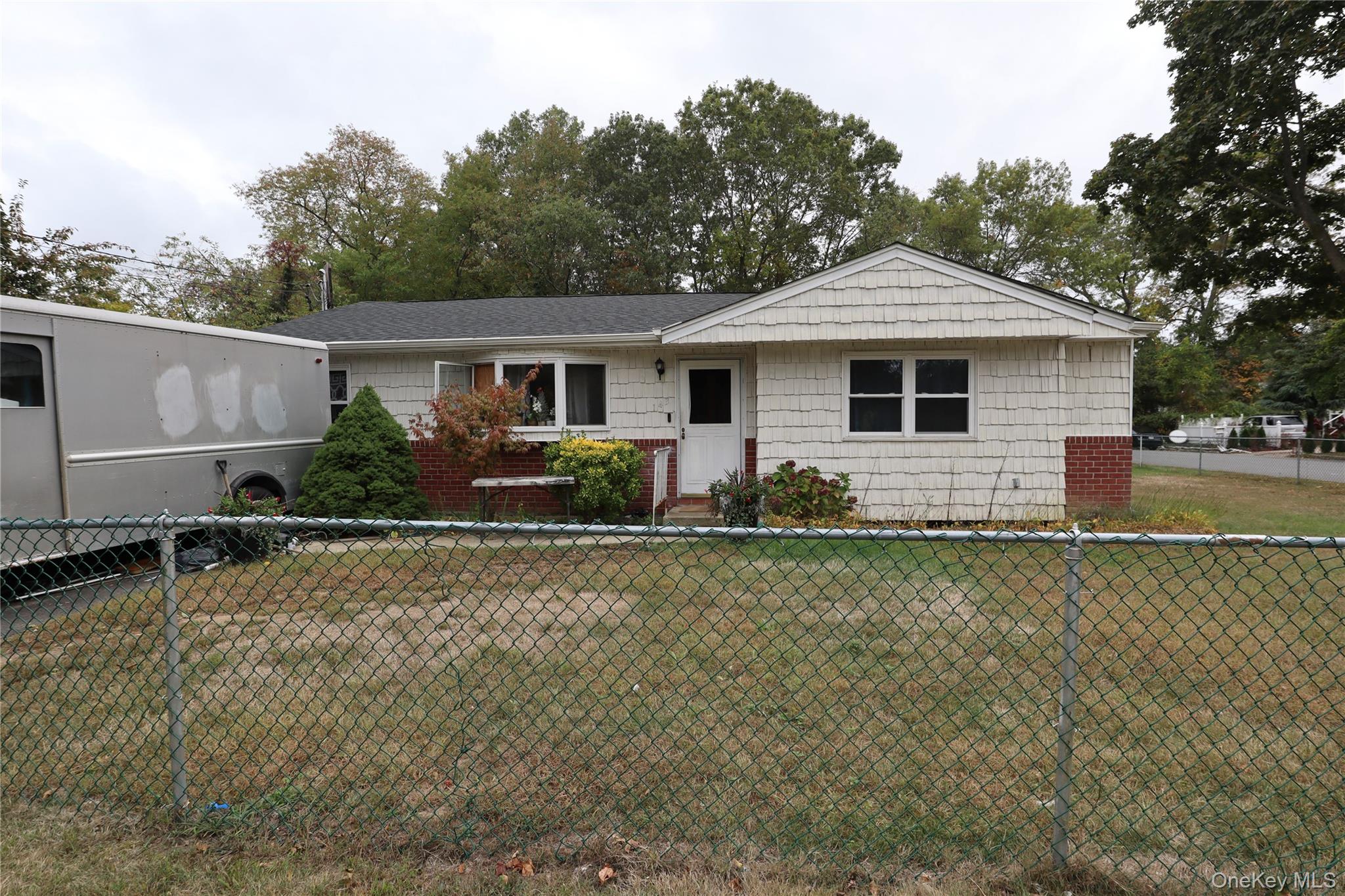 143 Jefferson Avenue Property Photo 1