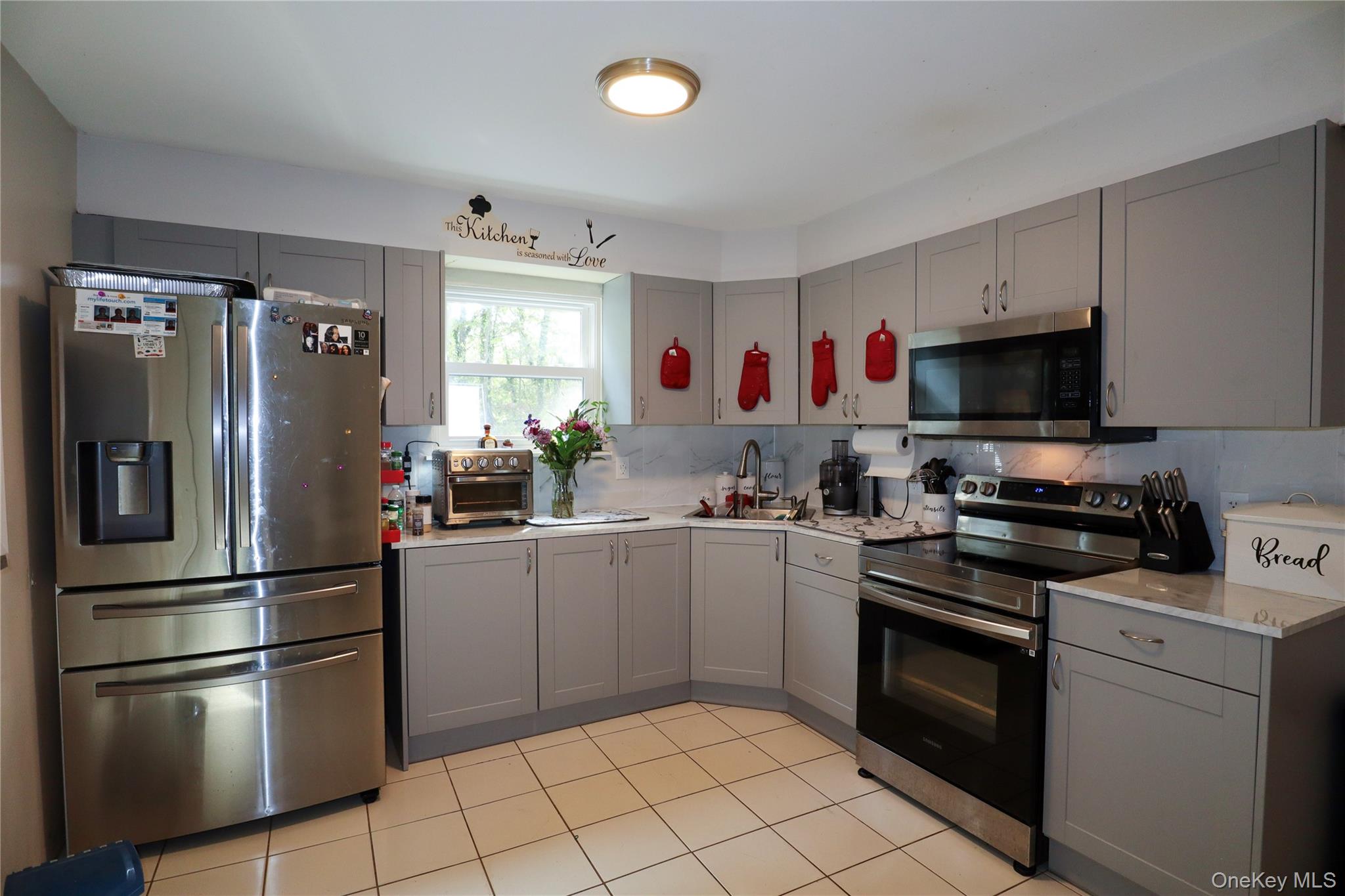 143 Jefferson Avenue Property Photo 7