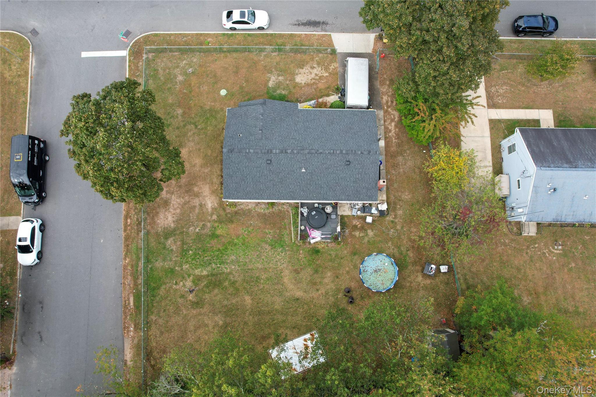 143 Jefferson Avenue Property Photo 29