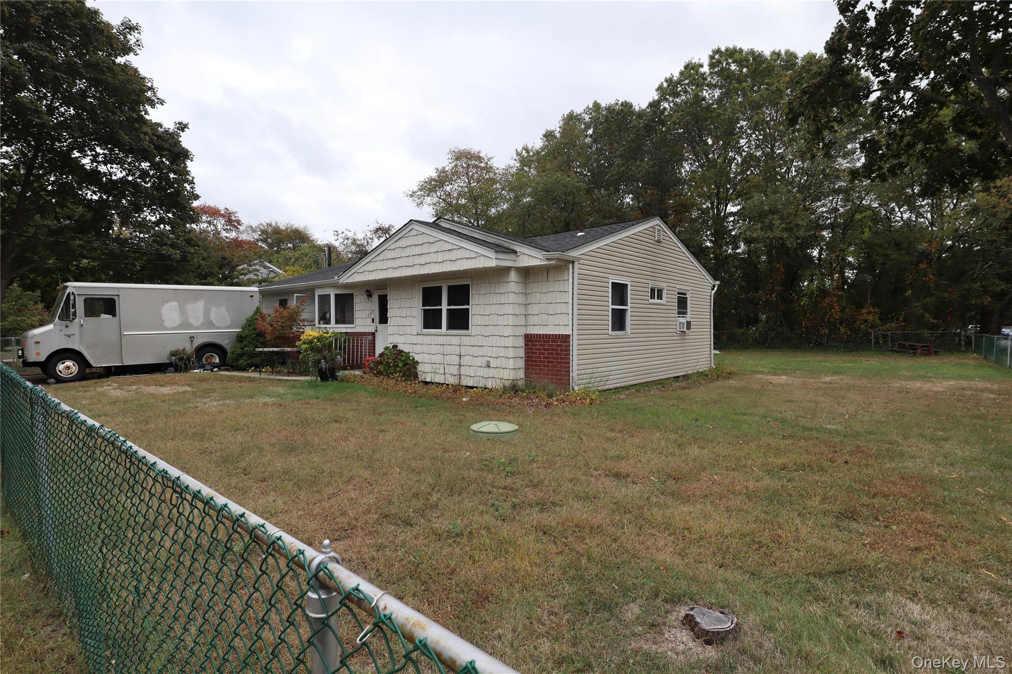 143 Jefferson Avenue Property Photo 32
