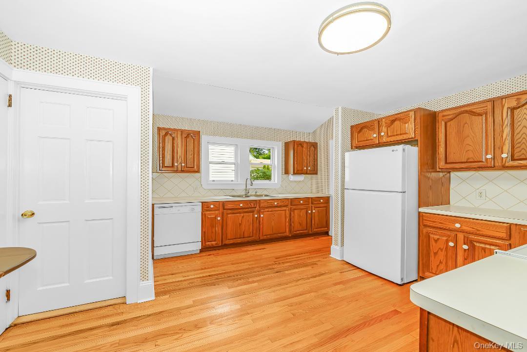 72 Park Avenue Property Photo 9