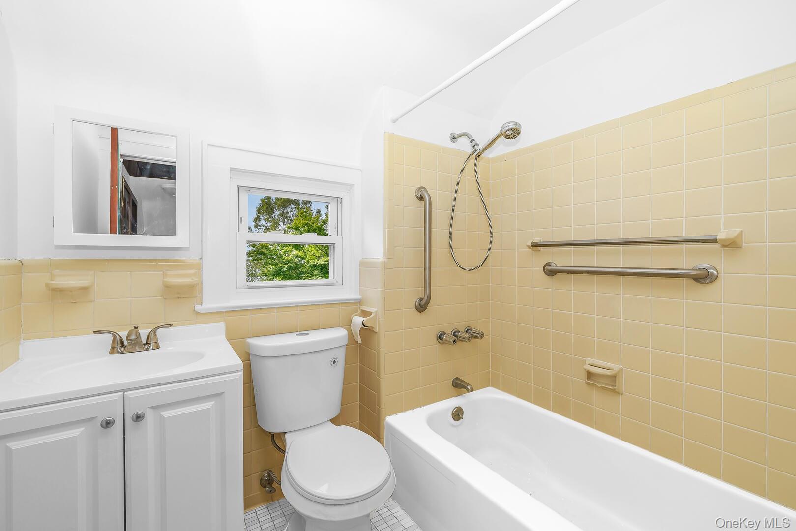 72 Park Avenue Property Photo 20