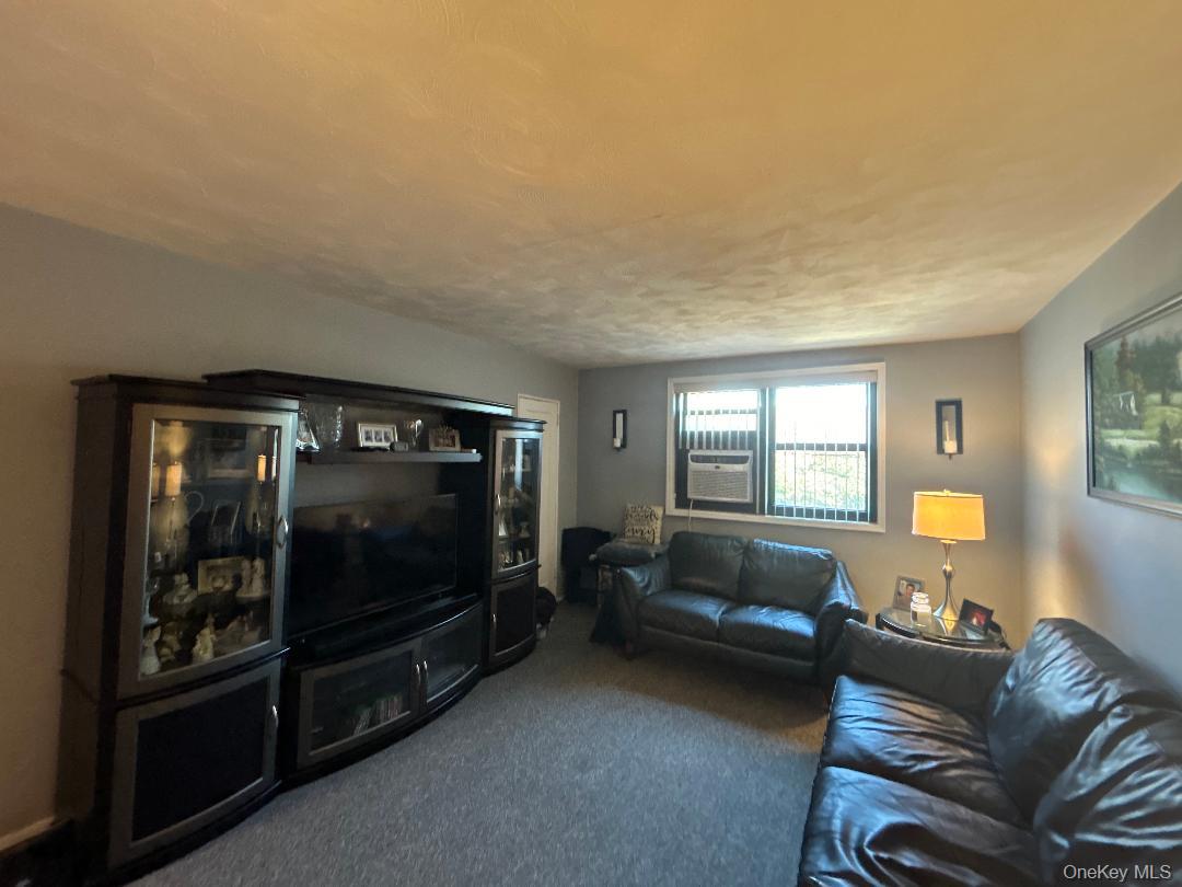 17-84 166 4-162 Property Photo 7