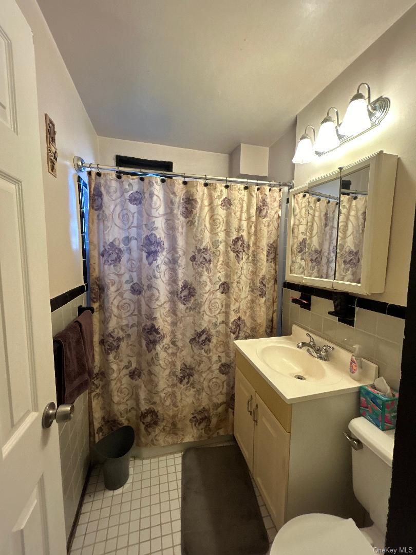 17-84 166 4-162 Property Photo 10