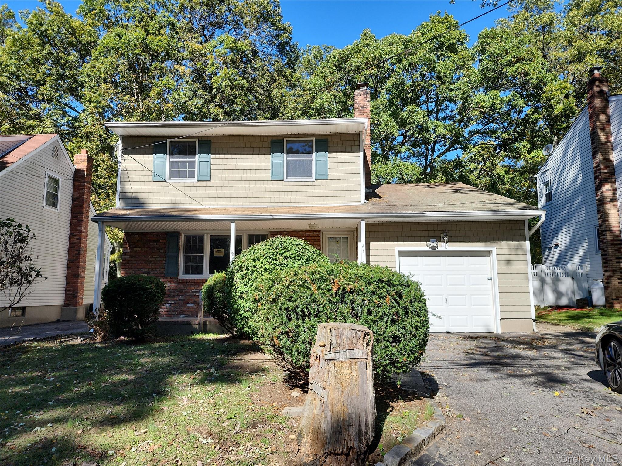 61 Pleasant Street Property Photo 1