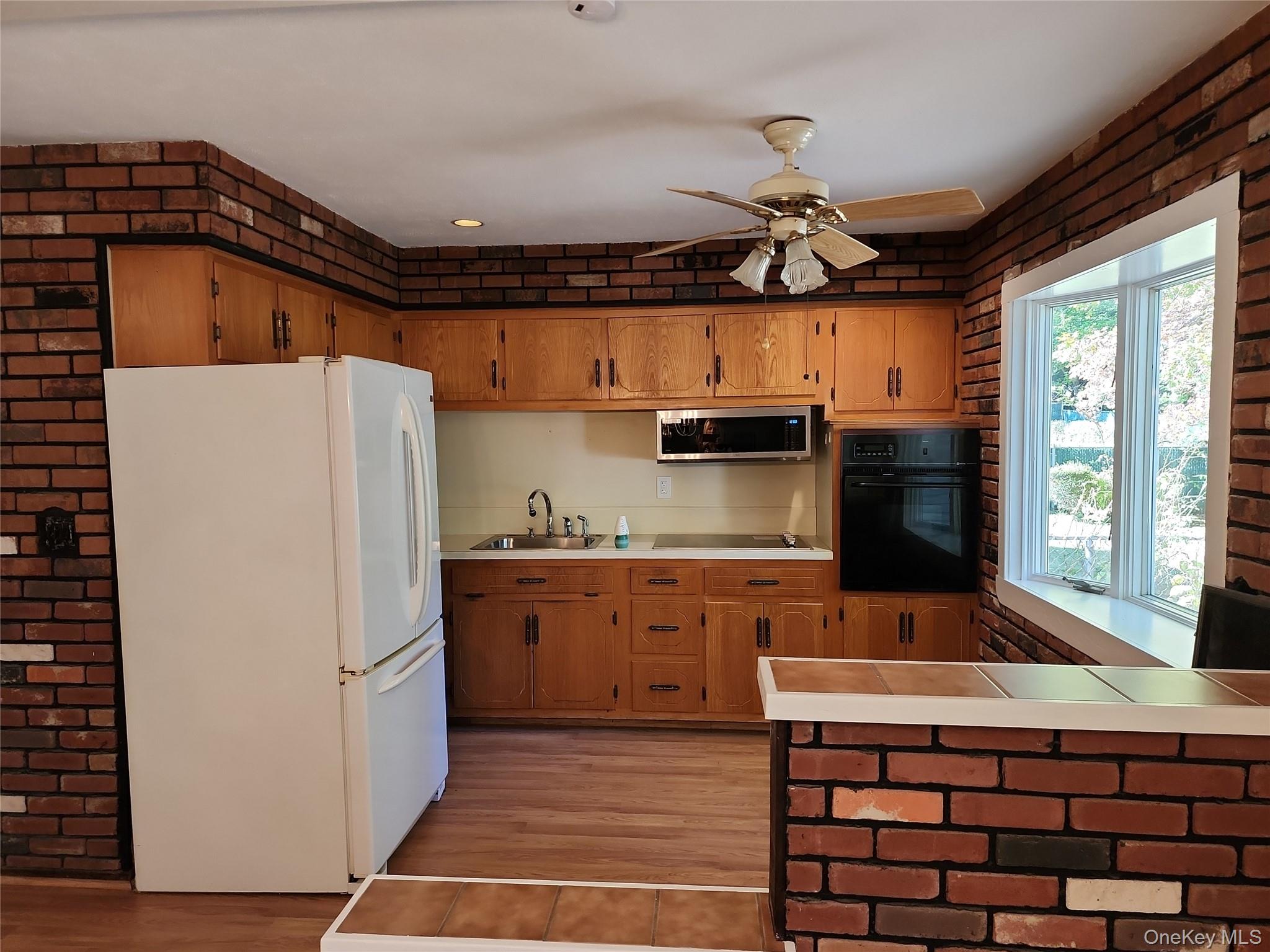 61 Pleasant Street Property Photo 5