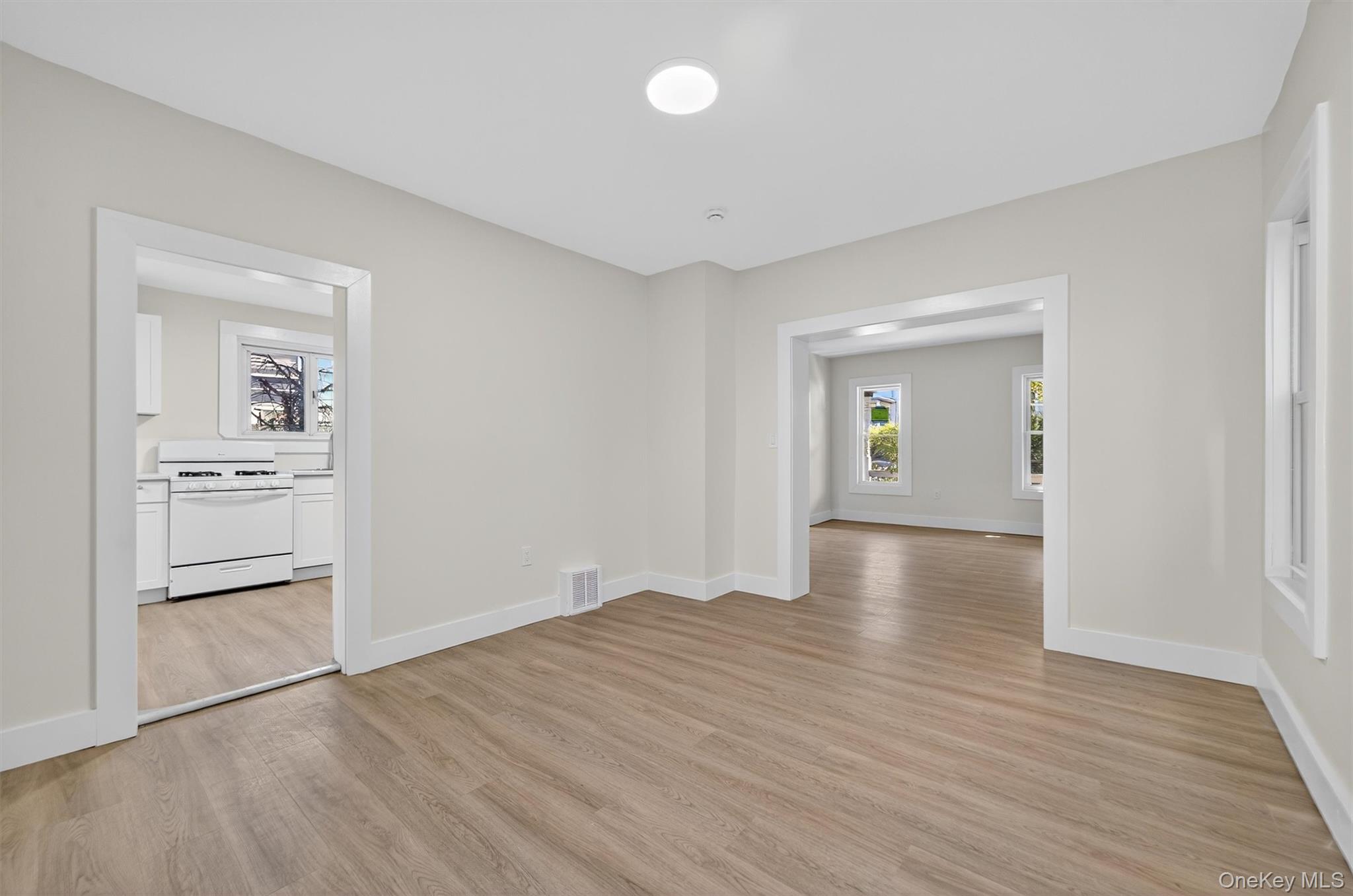 26 Ridge Street Property Photo 9