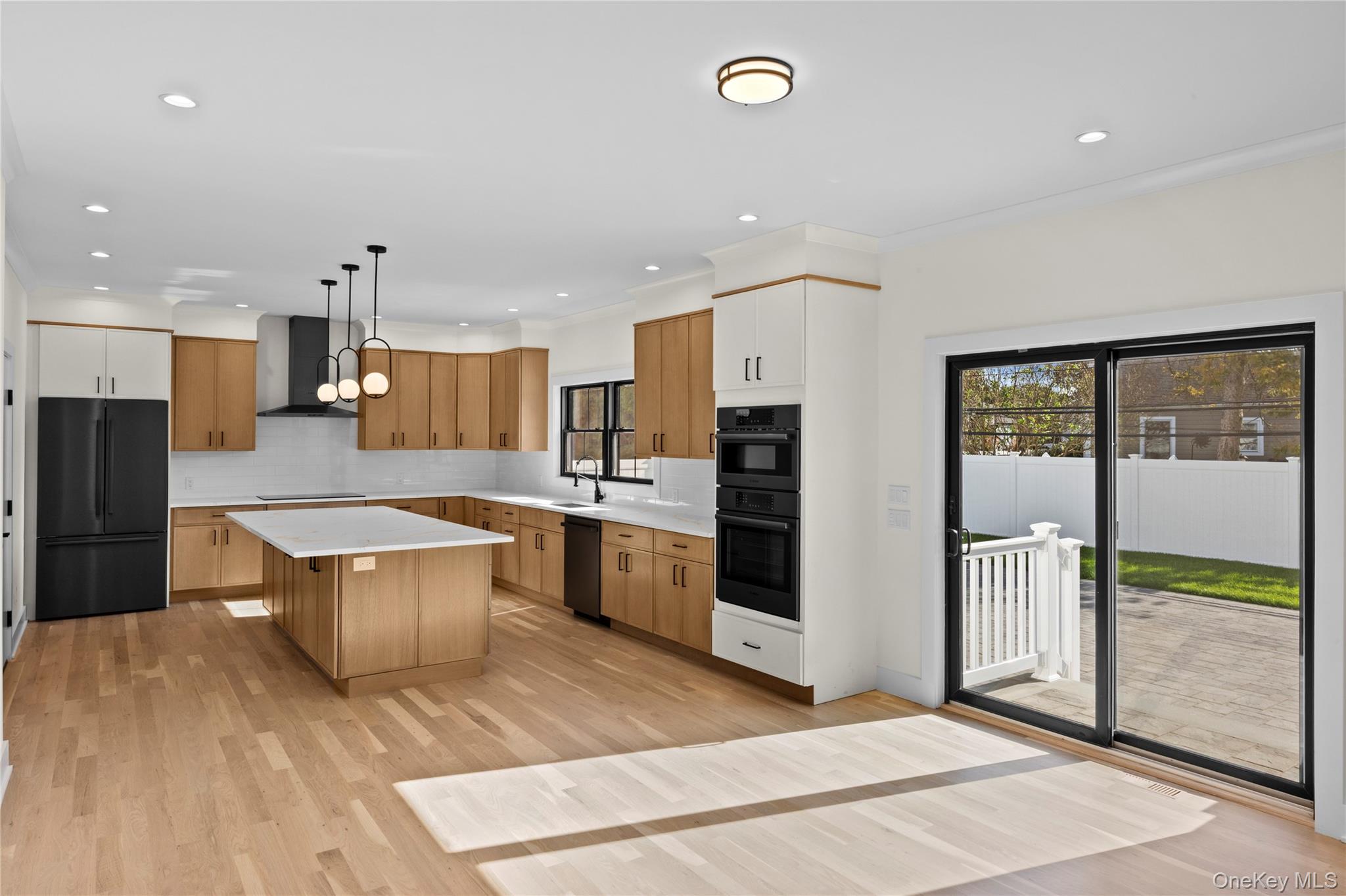 121 Dean Street Property Photo 4