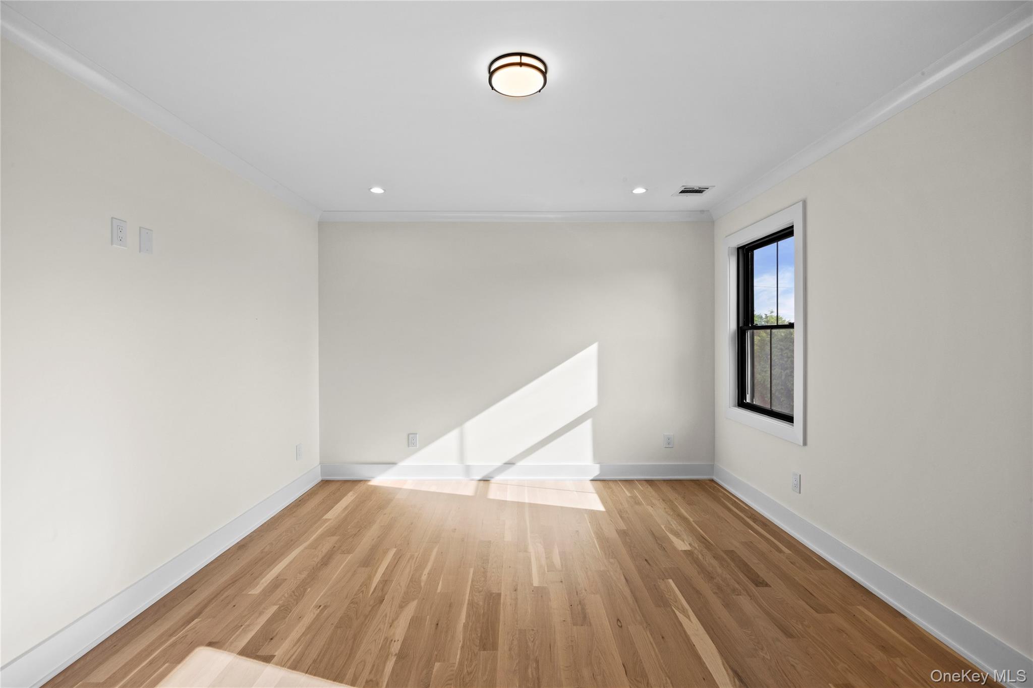 121 Dean Street Property Photo 19