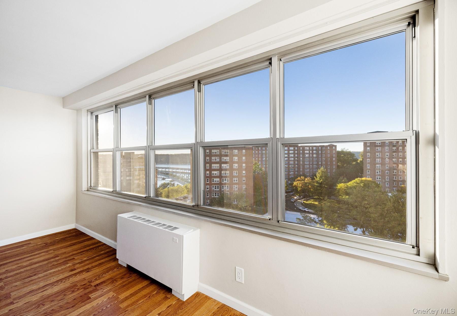 555 Kappock Street 12j Property Photo 6