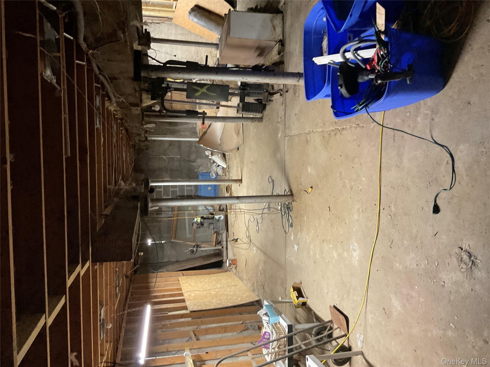 444 Underhill Avenue Property Photo 20