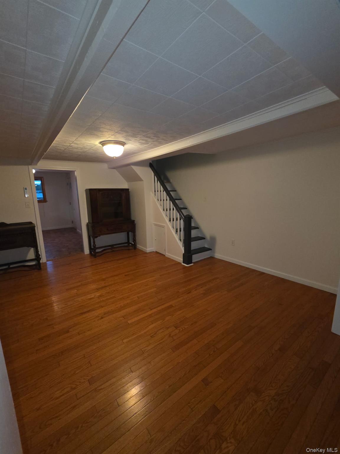 12&14 W 5th Road Property Photo 2