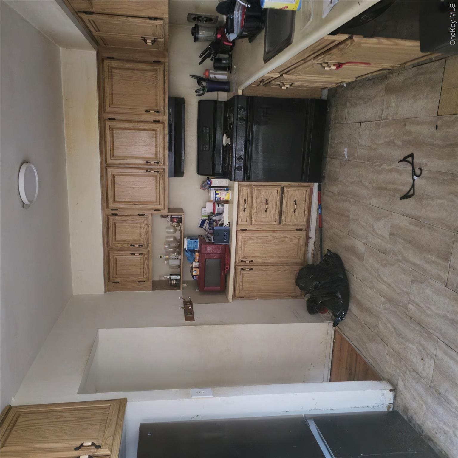73 Lonergan Drive Property Photo 15