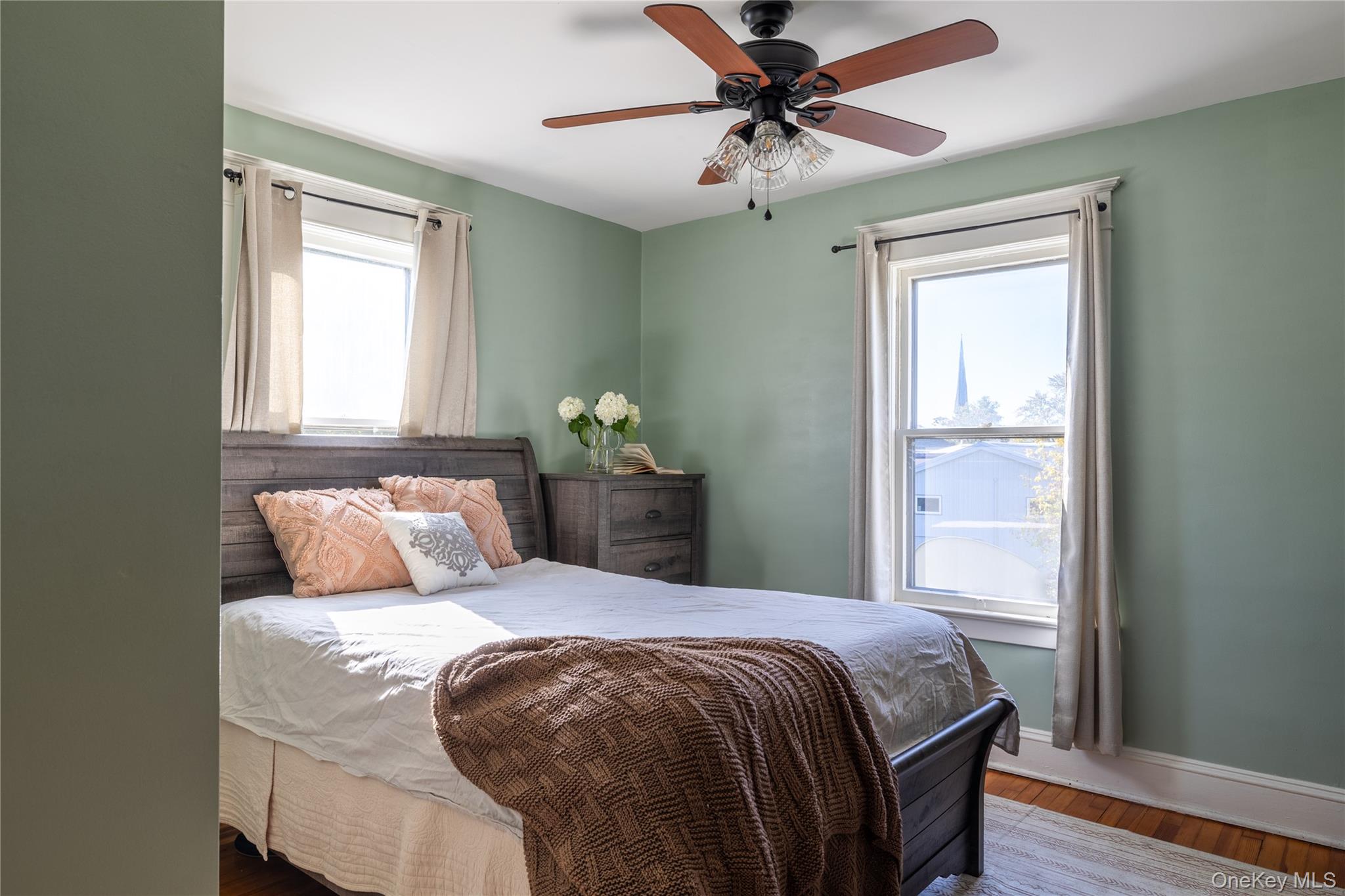531 Washington Street Property Photo 10