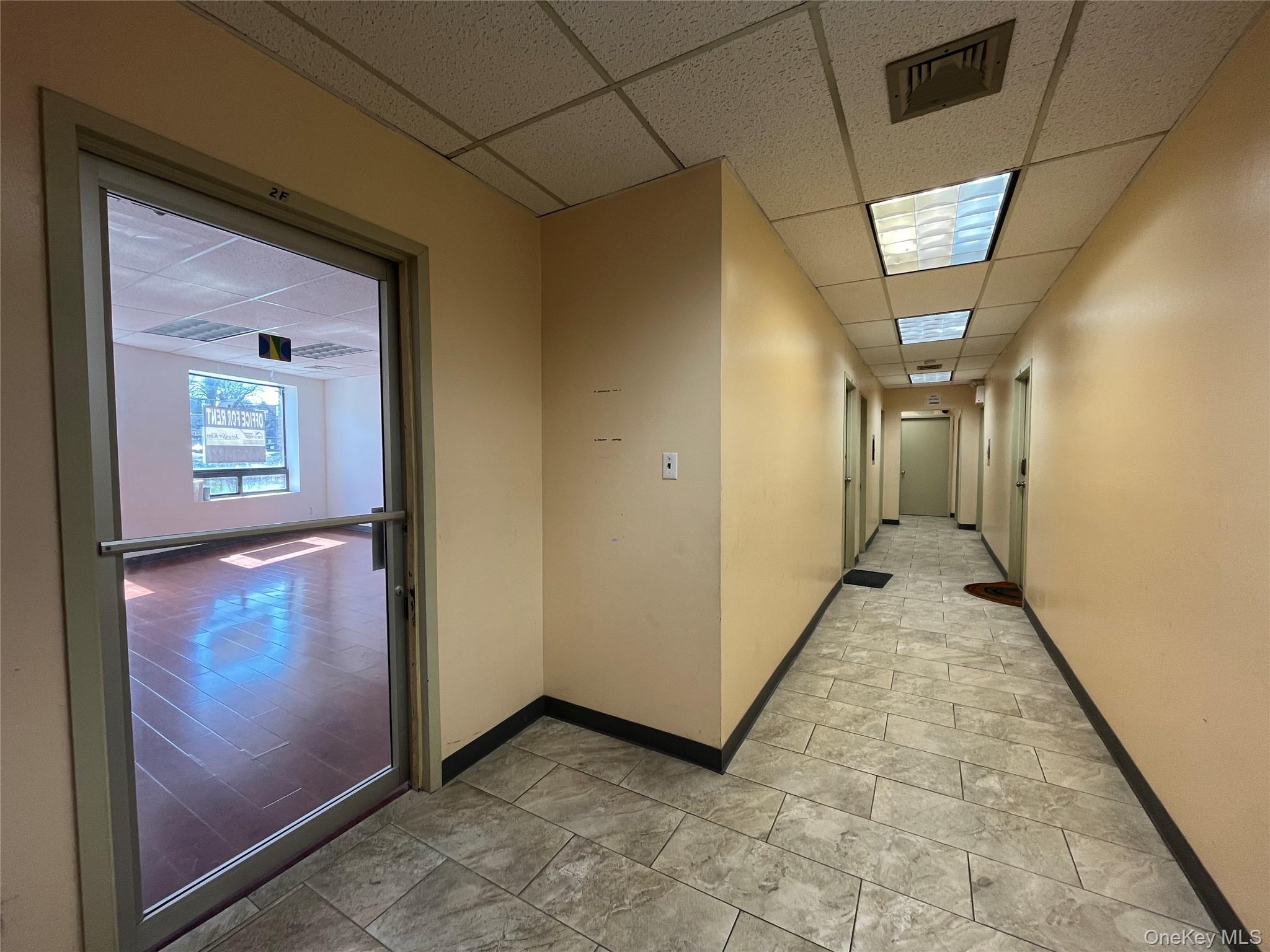 251-11 Northern Blvd 2e Property Photo 2