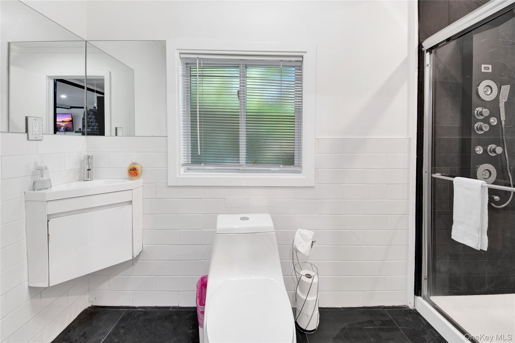 51 S Shore Drive Property Photo 15