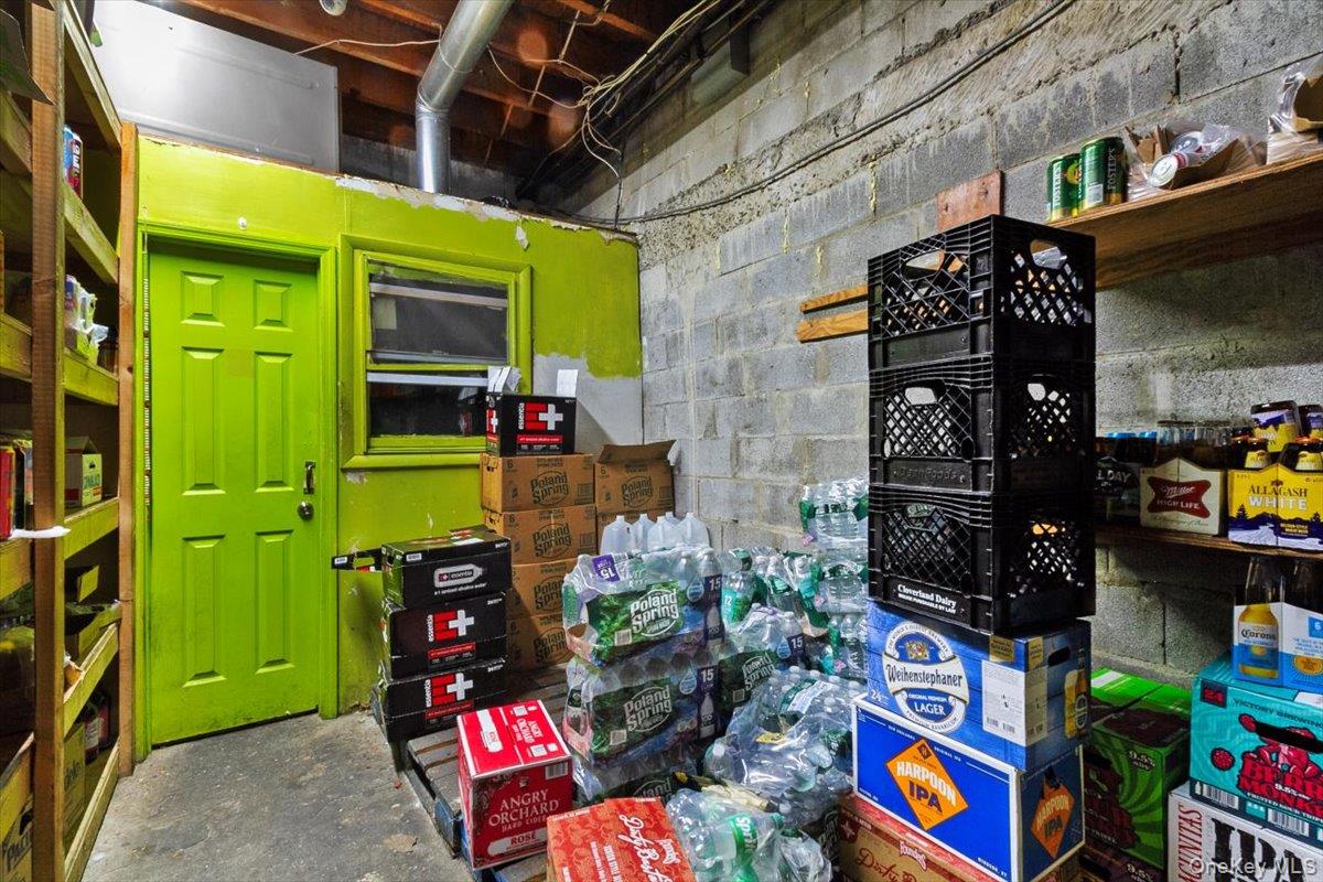 9 Hillside Avenue Property Photo 18