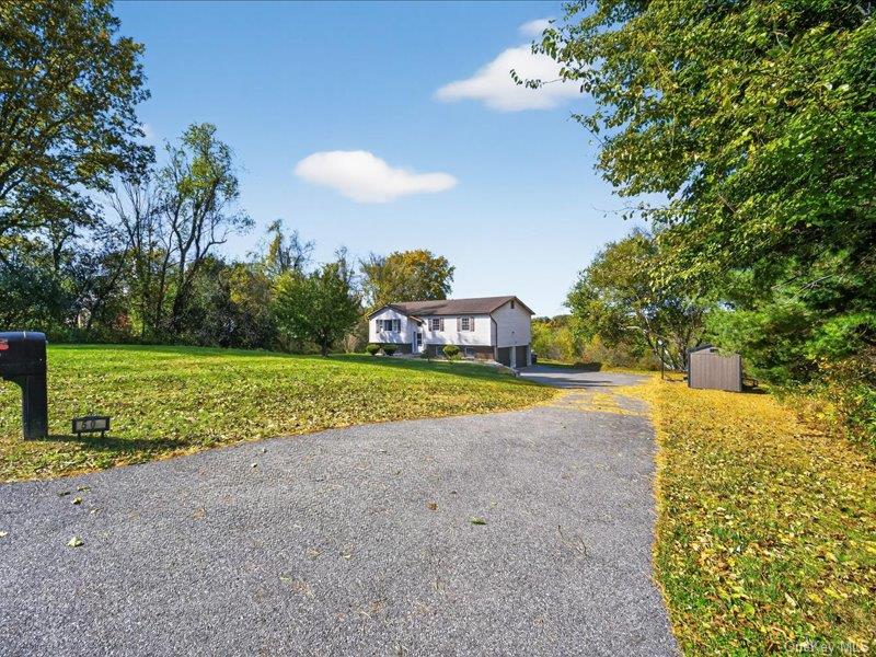 50 Cunningham Lane Property Photo 3