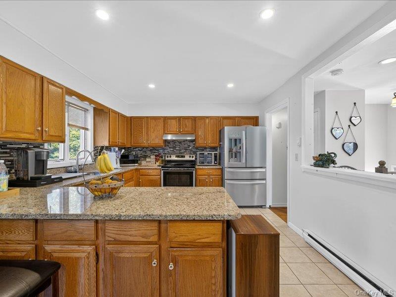 50 Cunningham Lane Property Photo 9