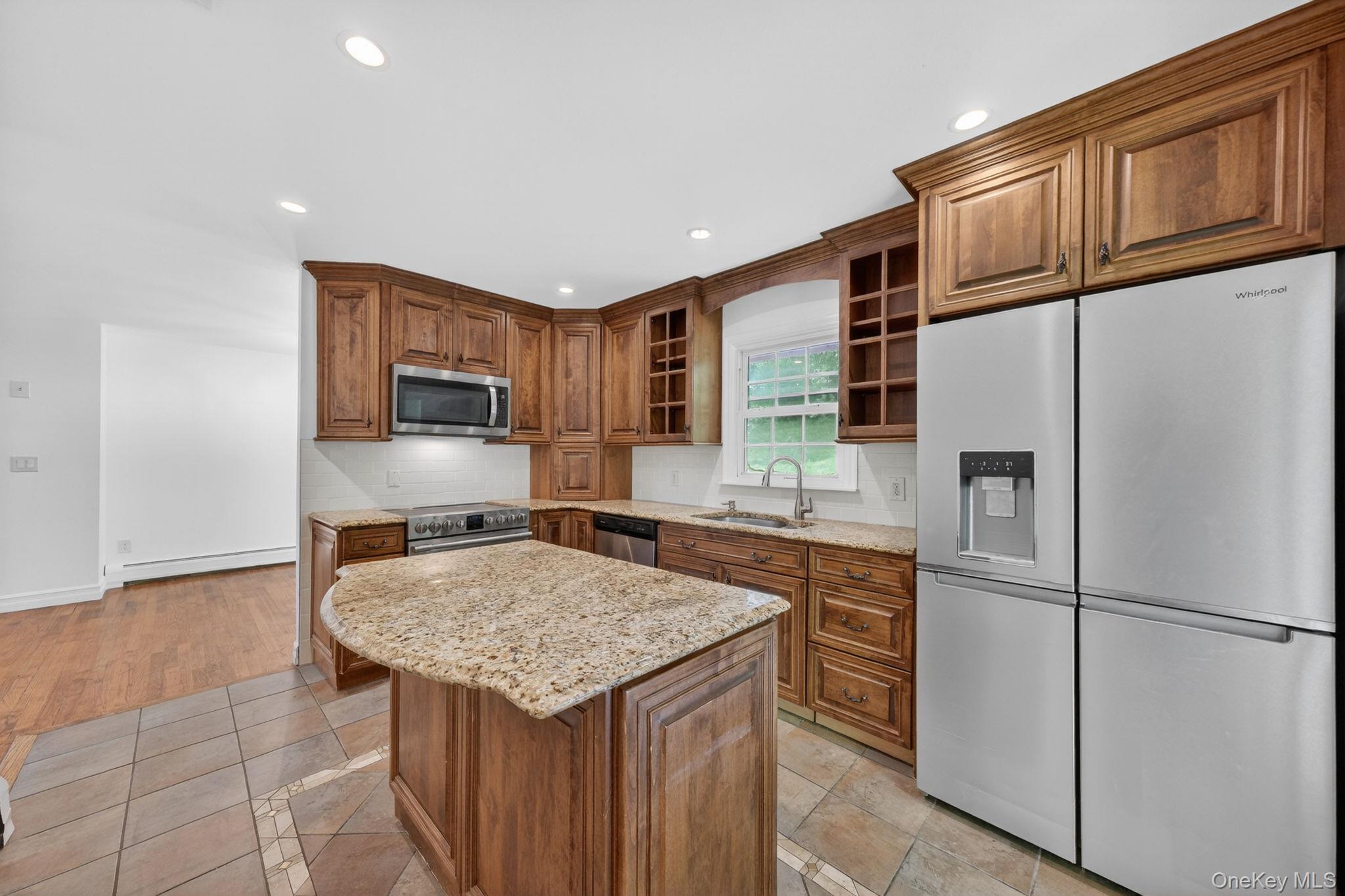 21 Crest Court Property Photo 18