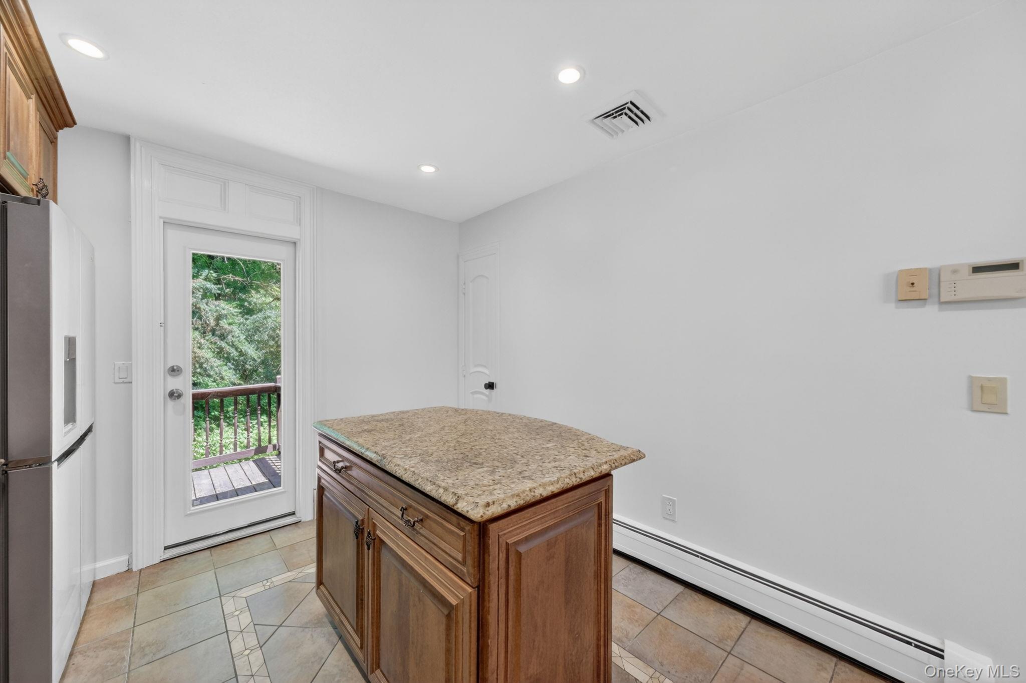 21 Crest Court Property Photo 20