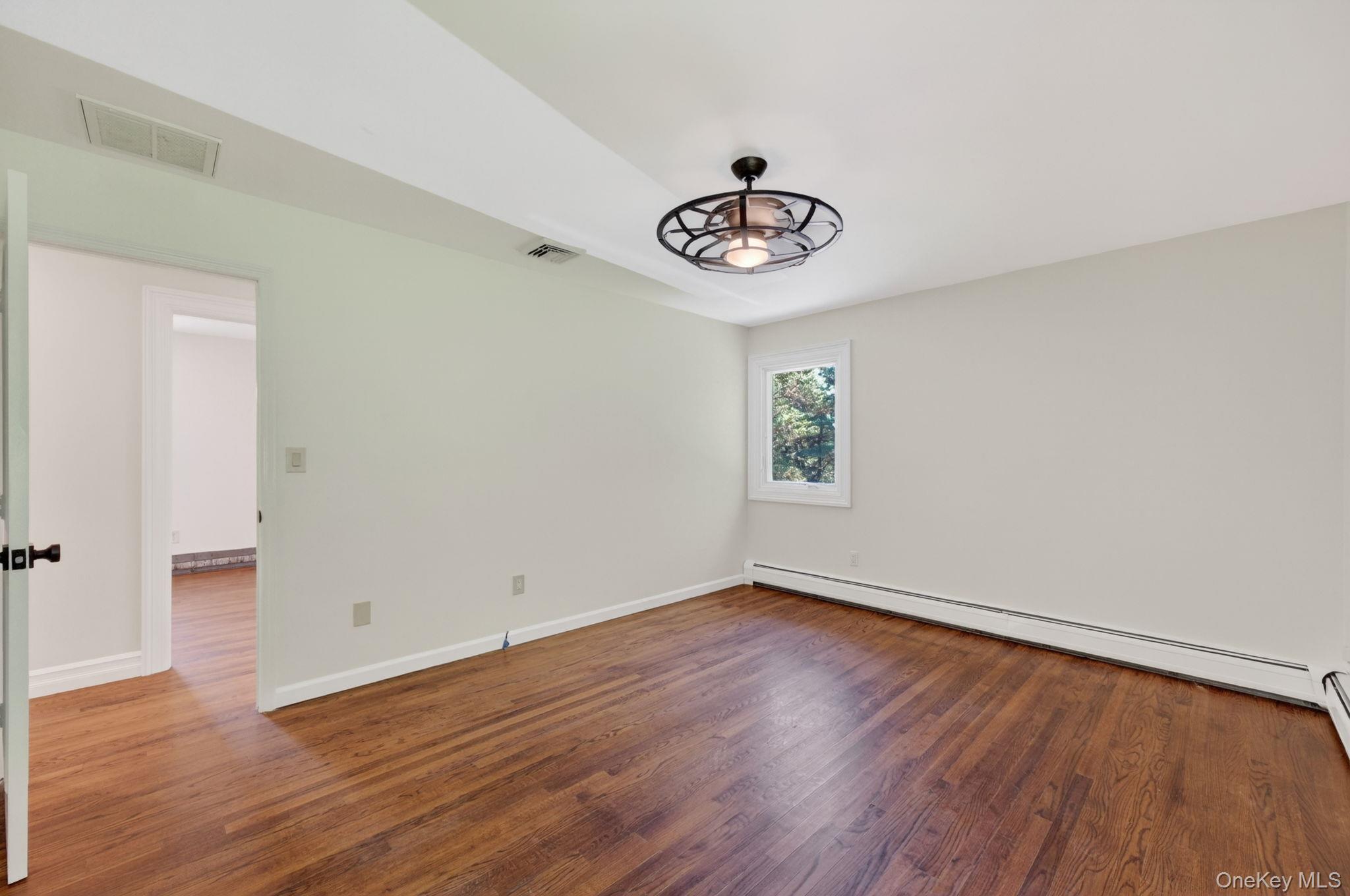 21 Crest Court Property Photo 28