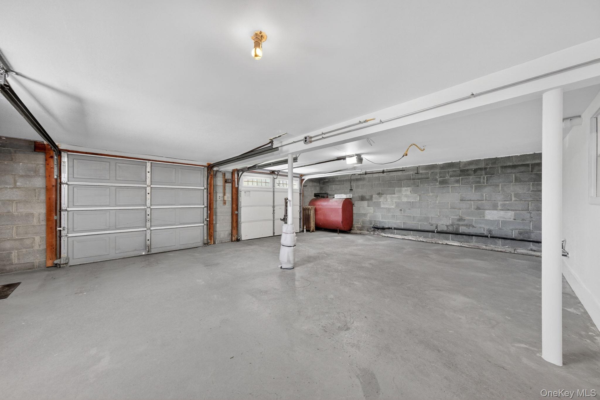 21 Crest Court Property Photo 37