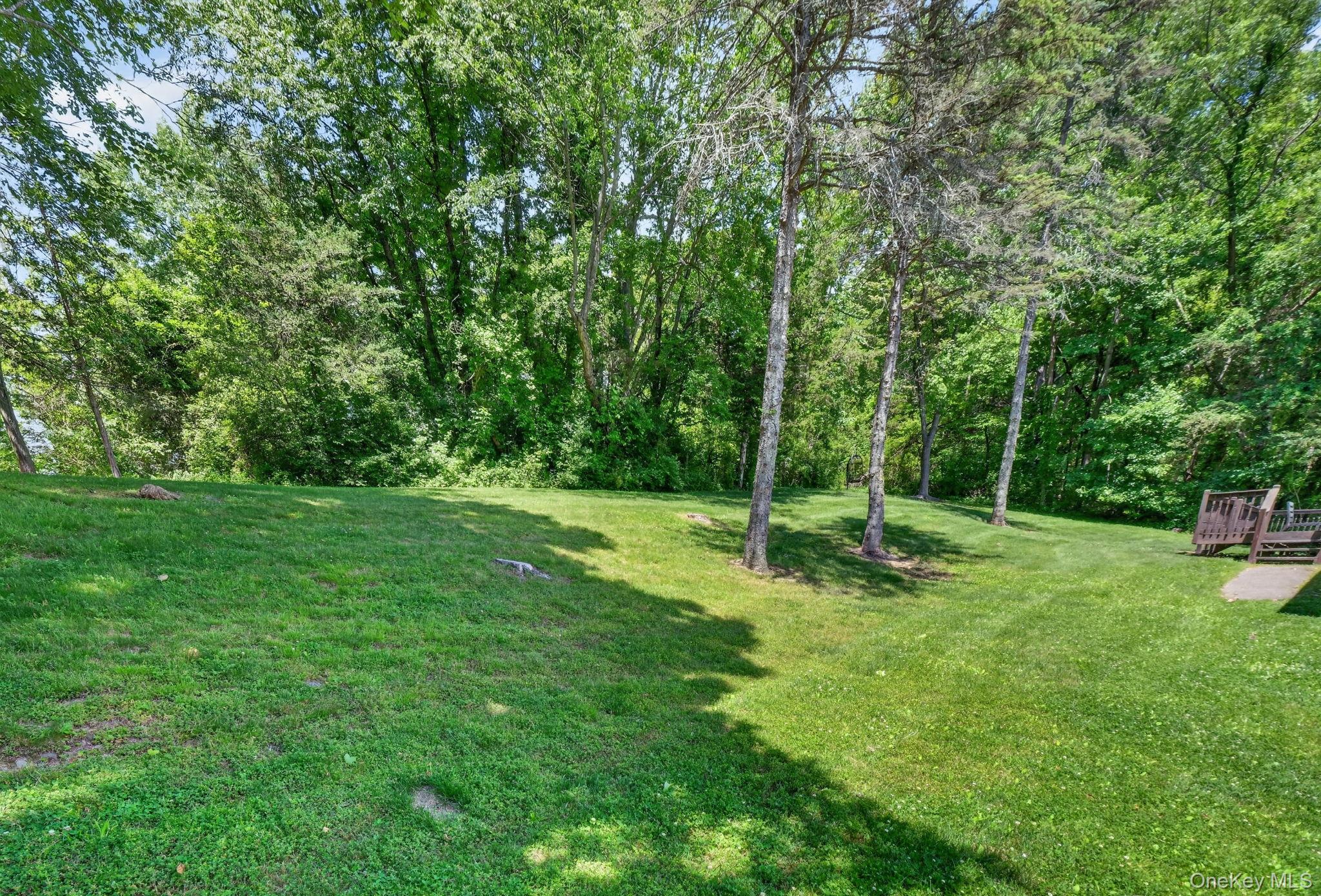 21 Crest Court Property Photo 43