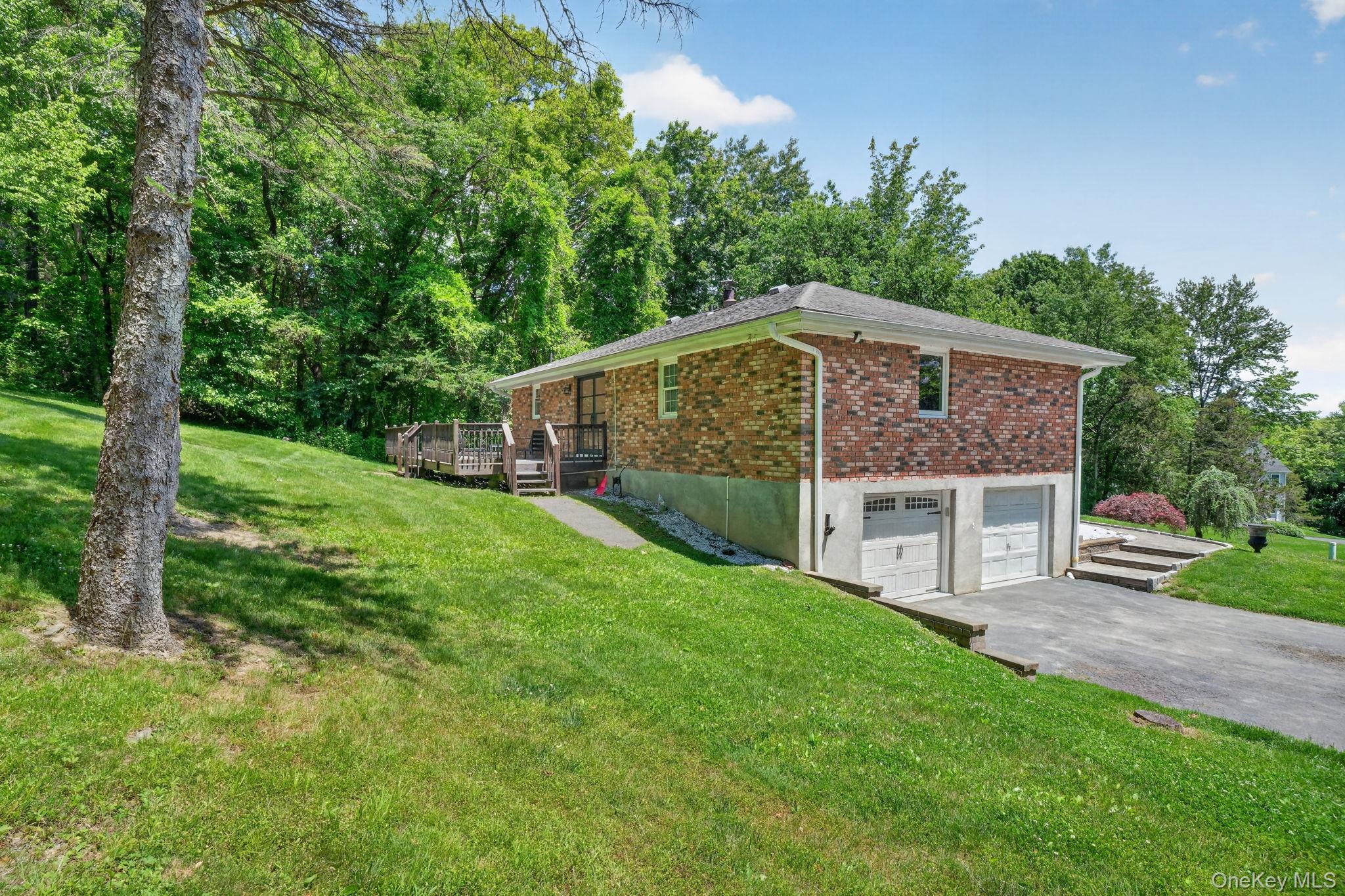 21 Crest Court Property Photo 44