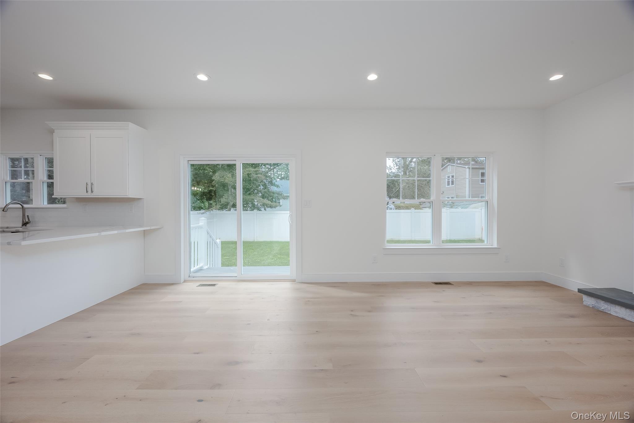 40 Zenith Road Property Photo 18