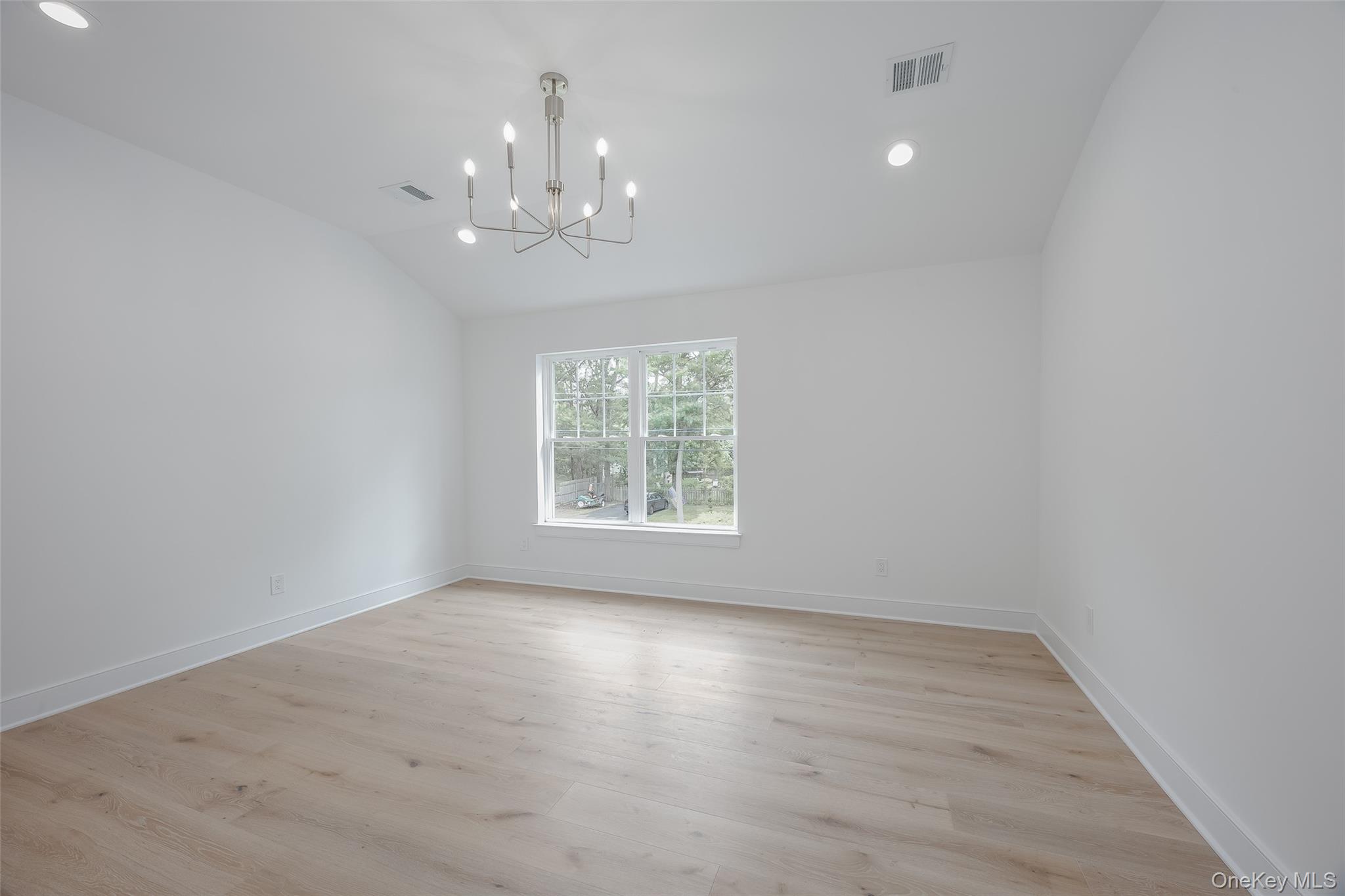 40 Zenith Road Property Photo 28