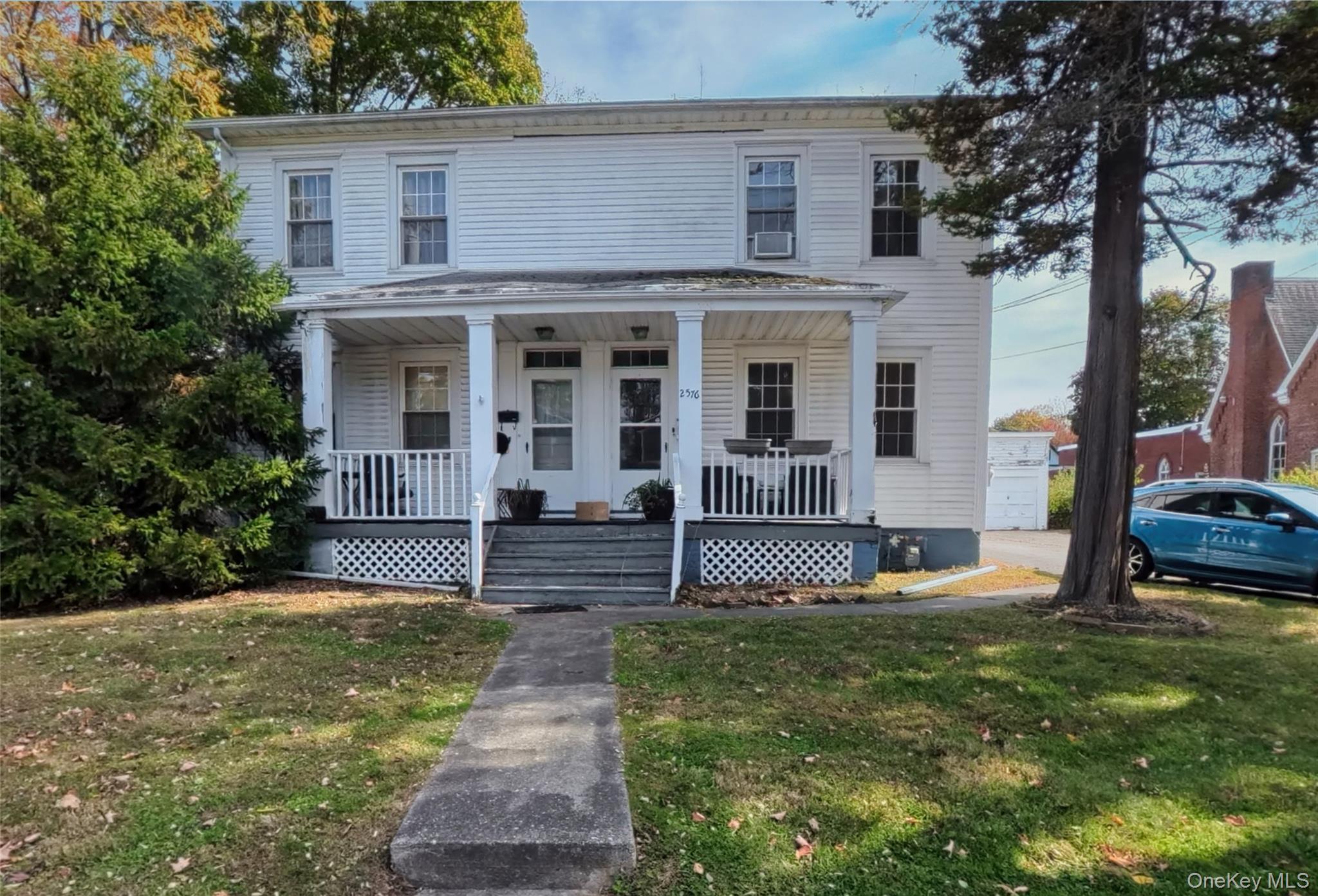 2574-2576 South Avenue Property Photo 2