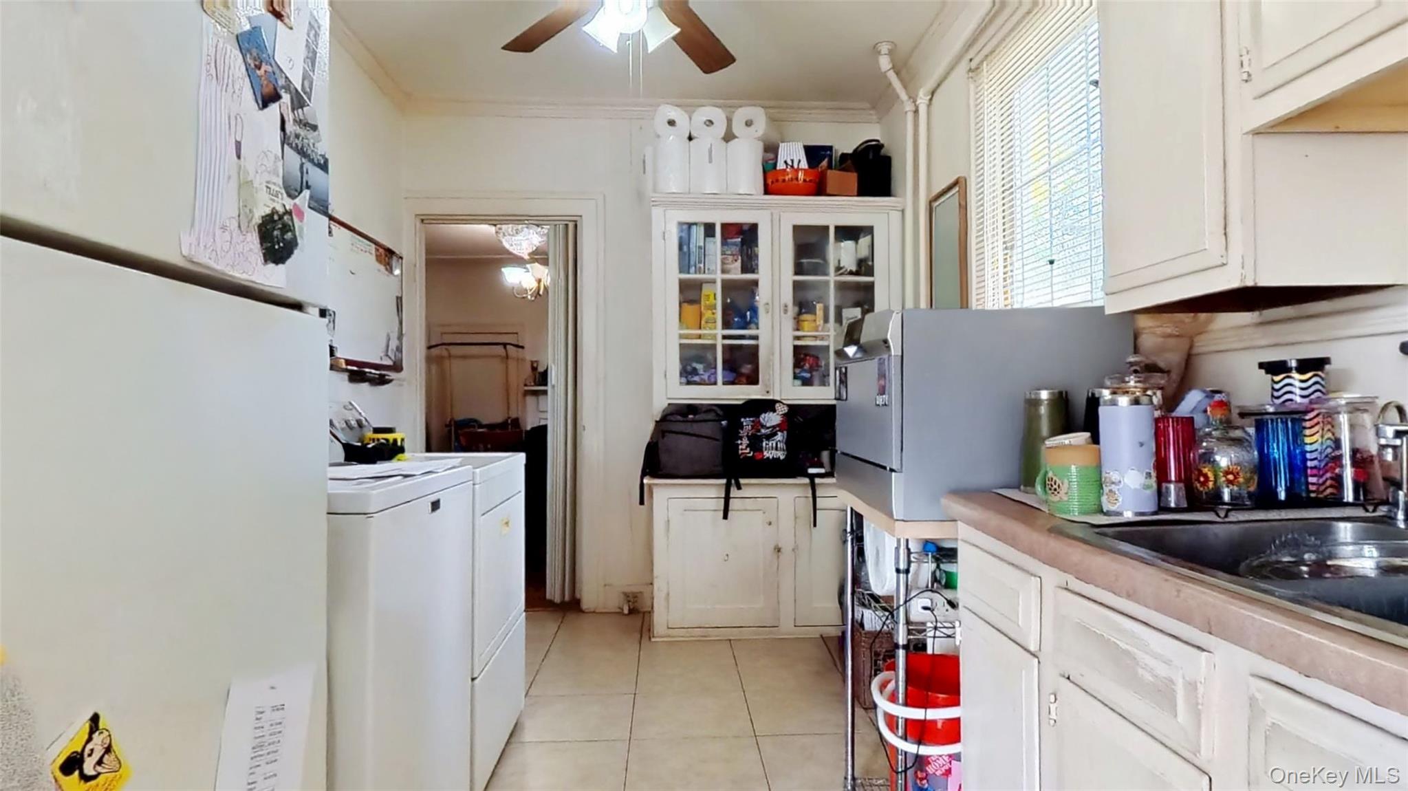 2574-2576 South Avenue Property Photo 22
