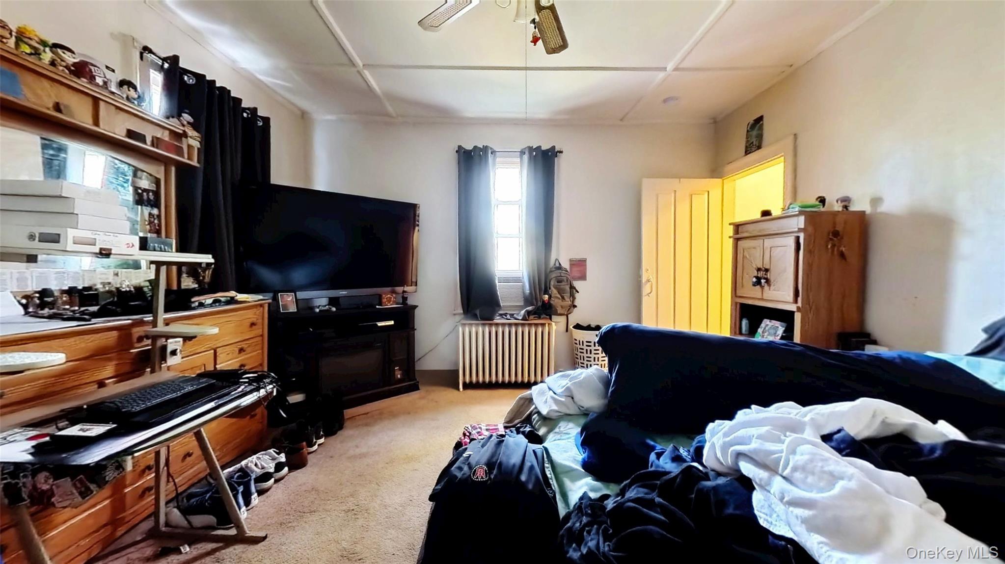 2574-2576 South Avenue Property Photo 24