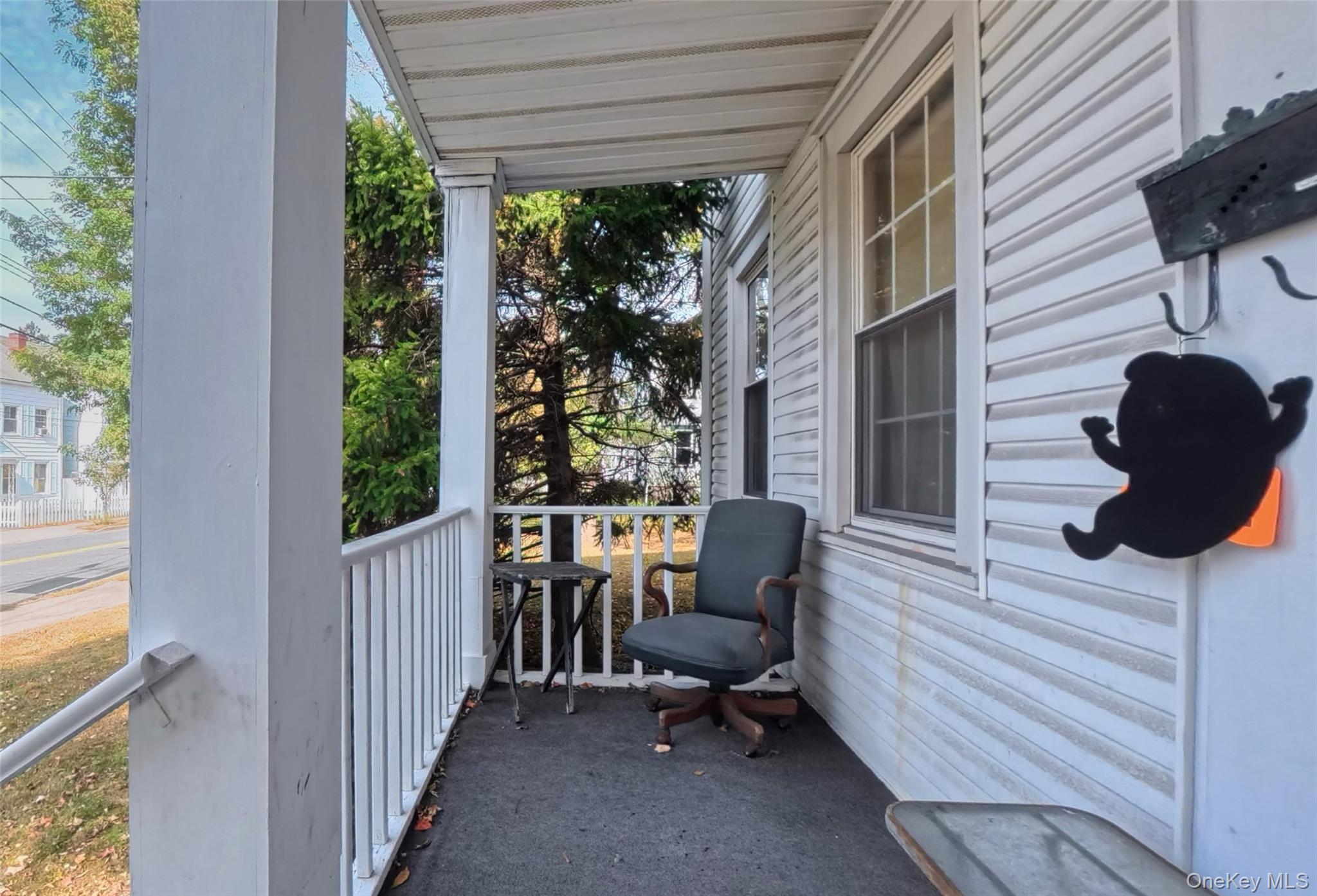 2574-2576 South Avenue Property Photo 29