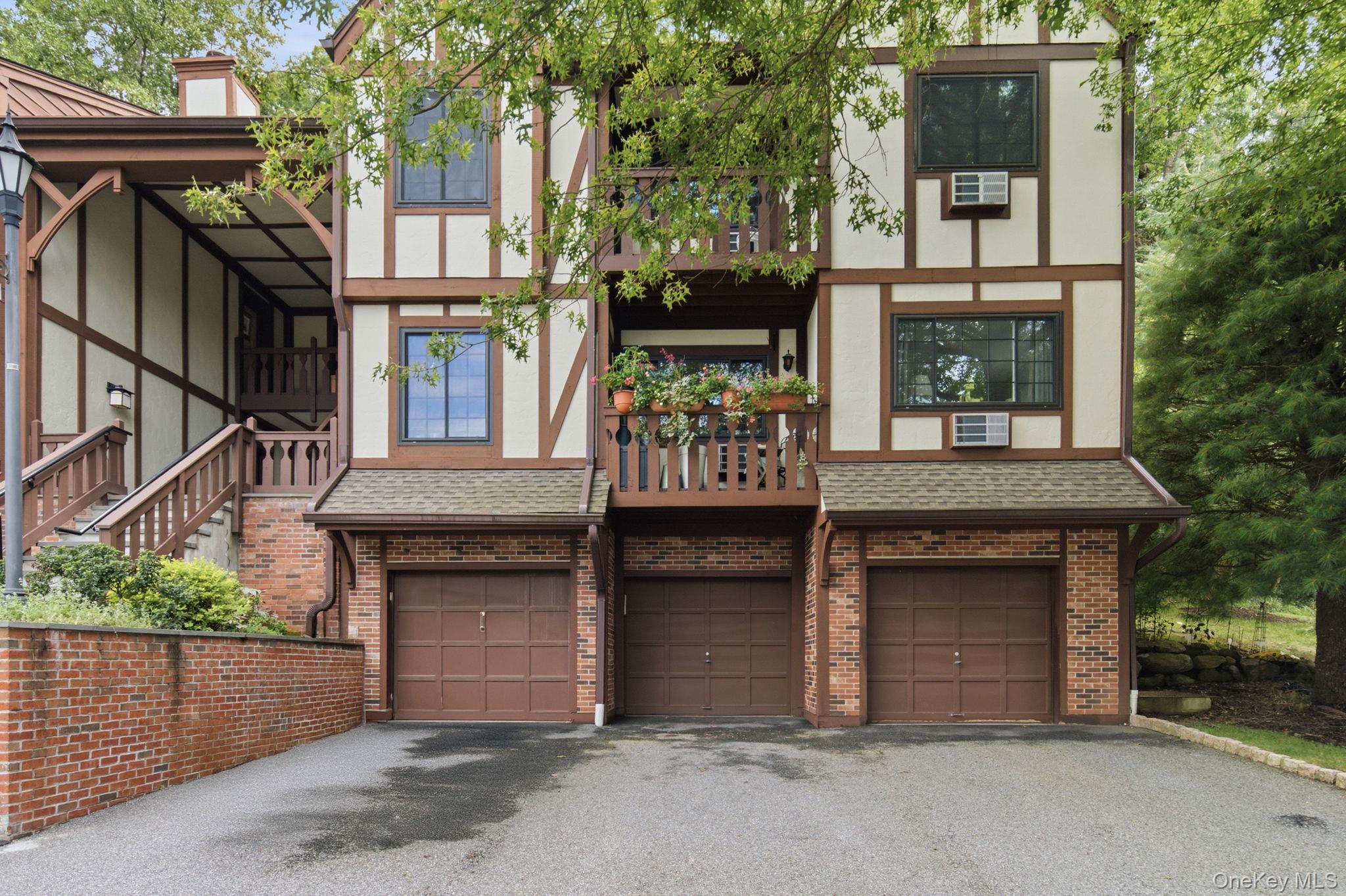66 Foxwood Circle Property Photo 1