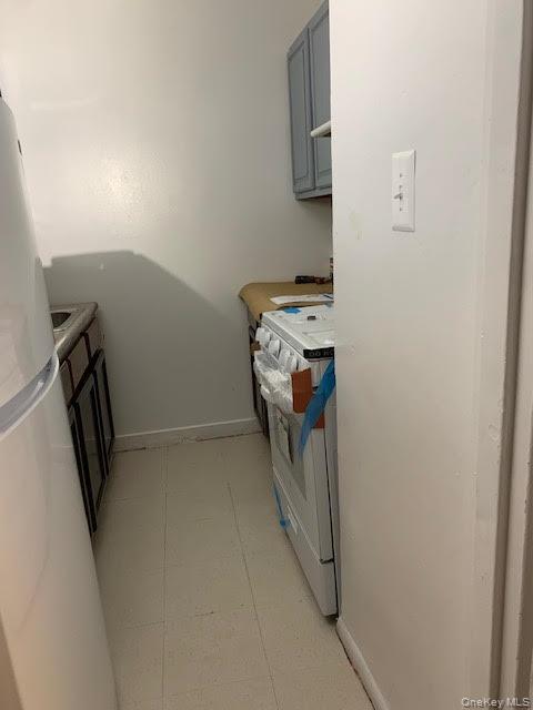 92-29 Lamont Avenue 2 Property Photo 5