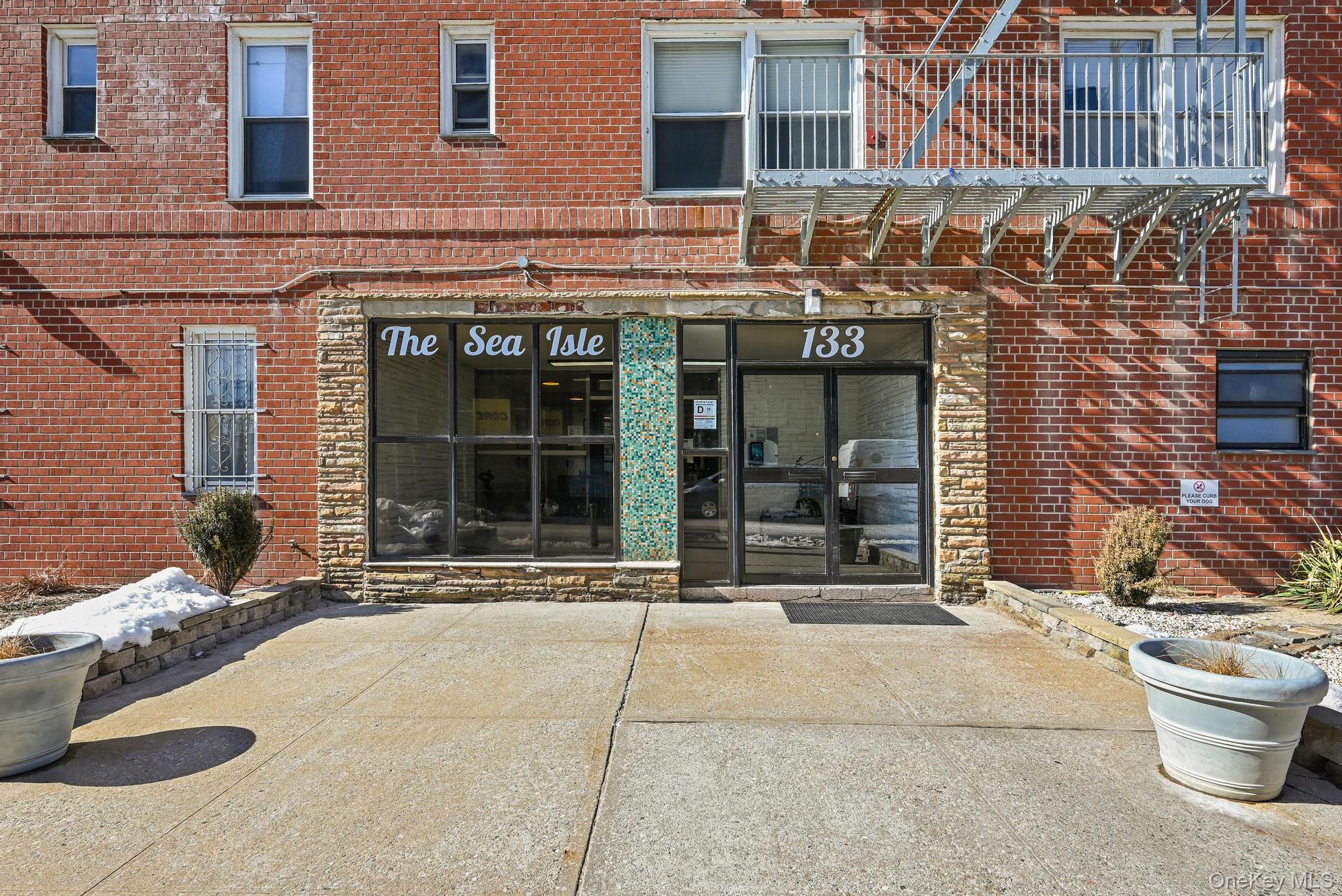 133 Beach 120th Street 1b Property Photo 6