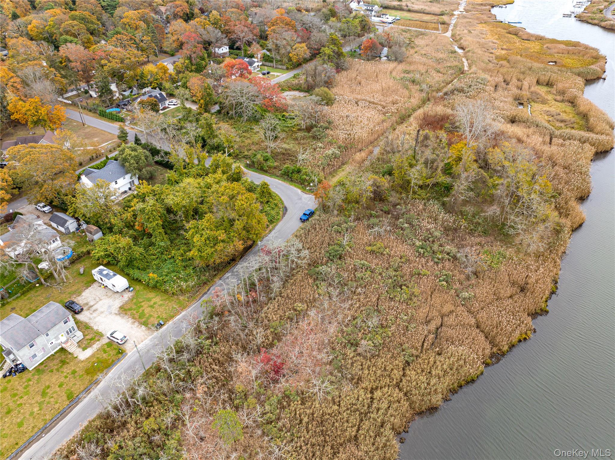 W Riviera Road Property Photo 5