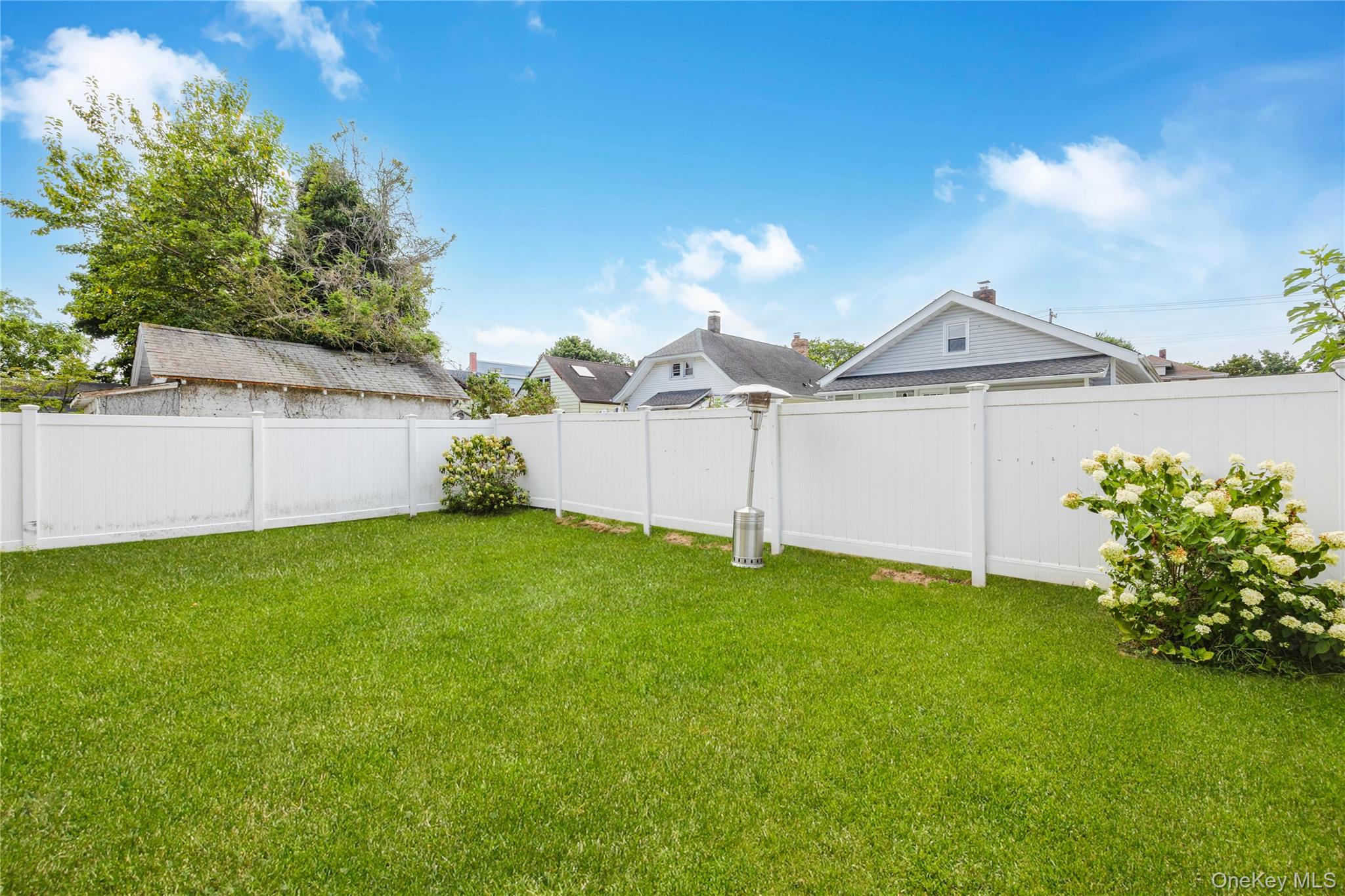 2758 Harvard Place Property Photo 28