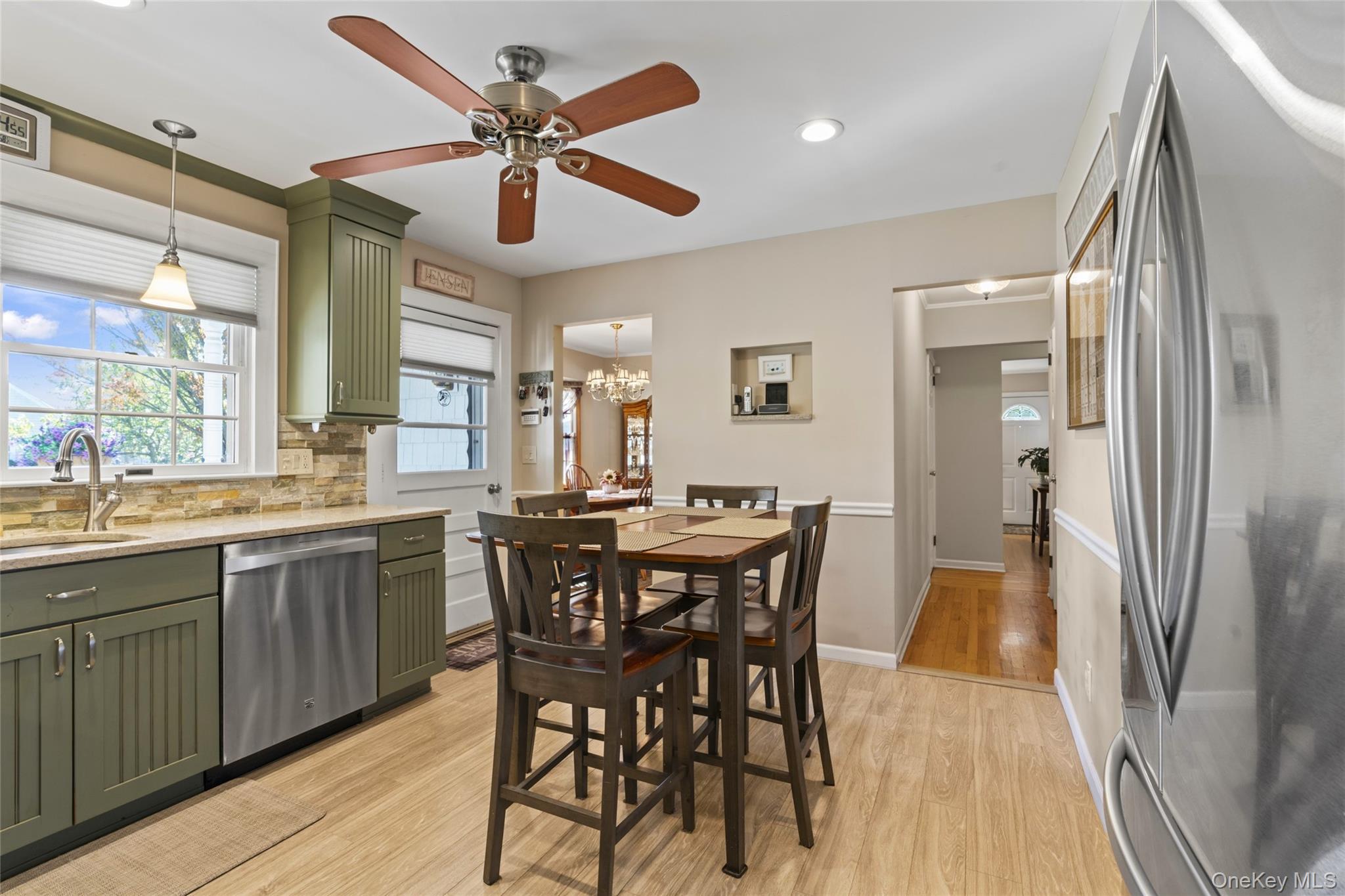 59 Linden Boulevard Property Photo 7