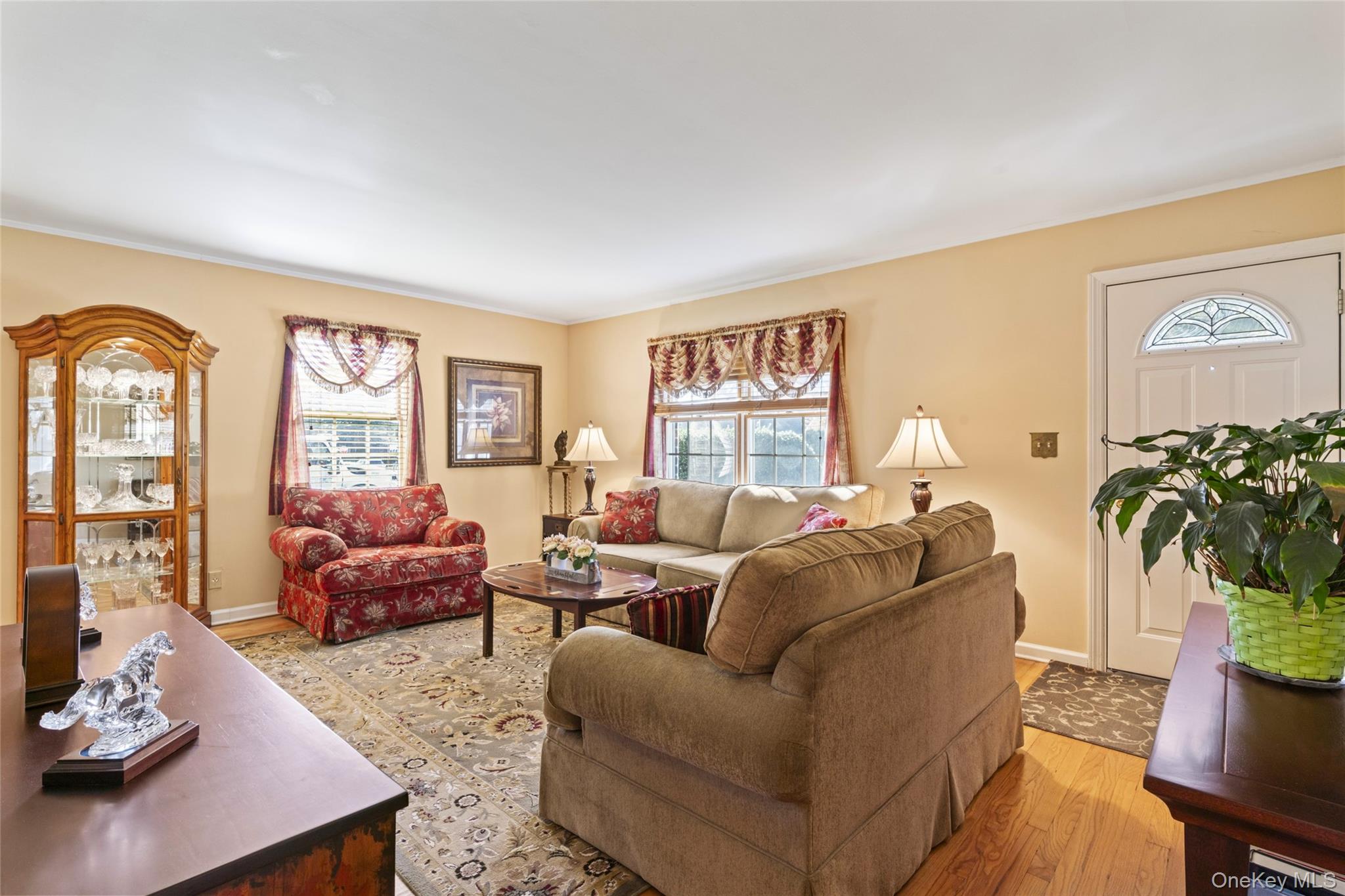59 Linden Boulevard Property Photo 13