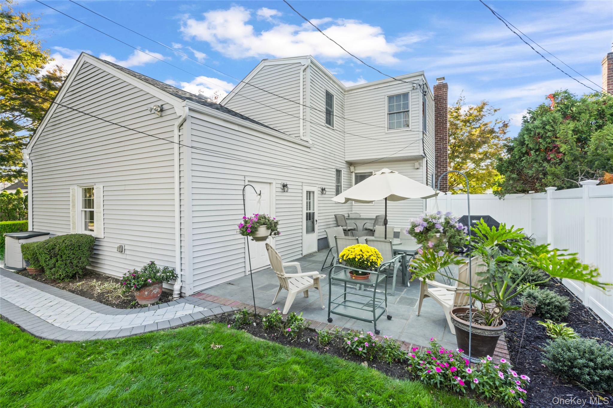 59 Linden Boulevard Property Photo 30