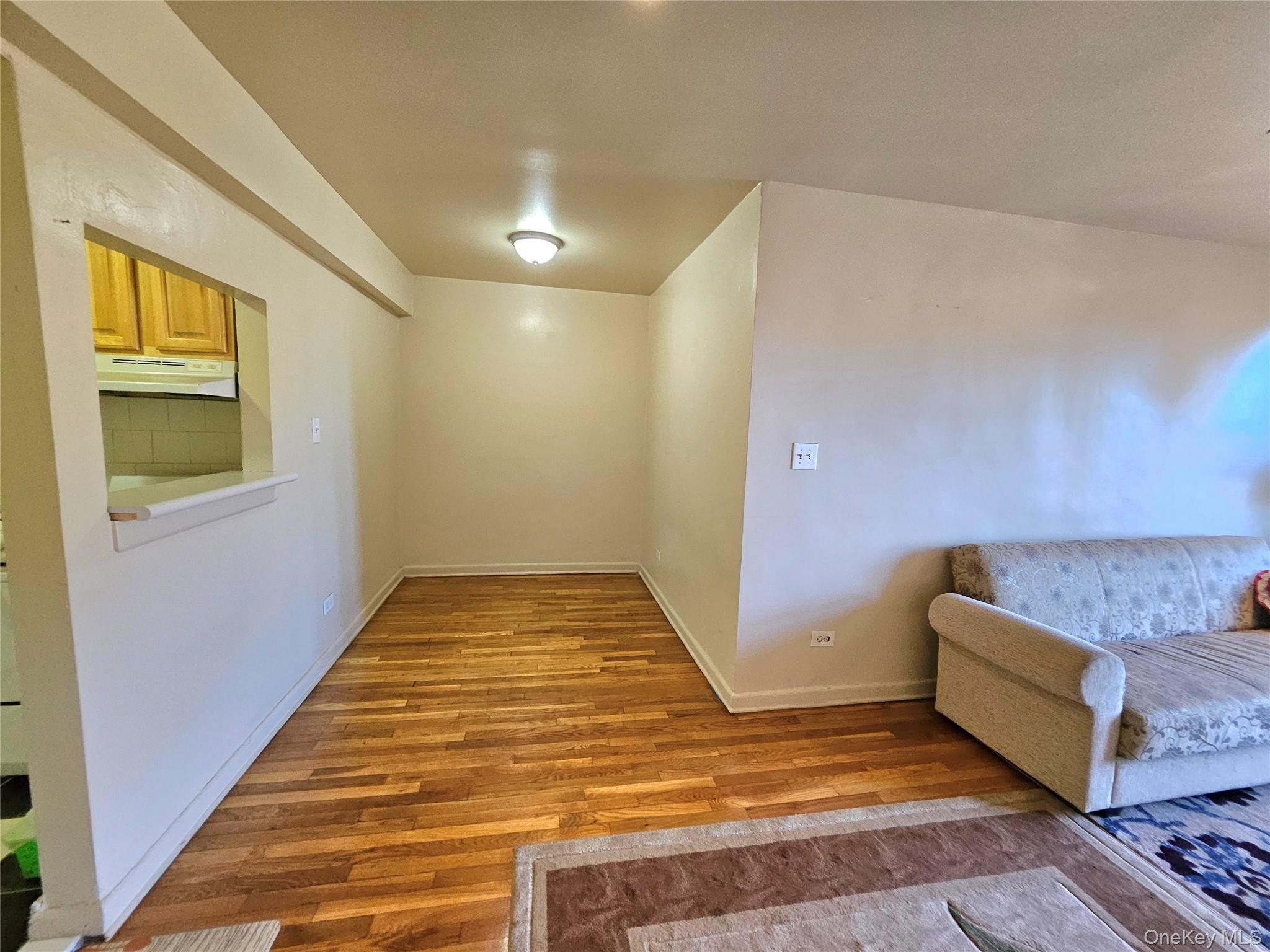 87-70 173 Street 5g Property Photo 6